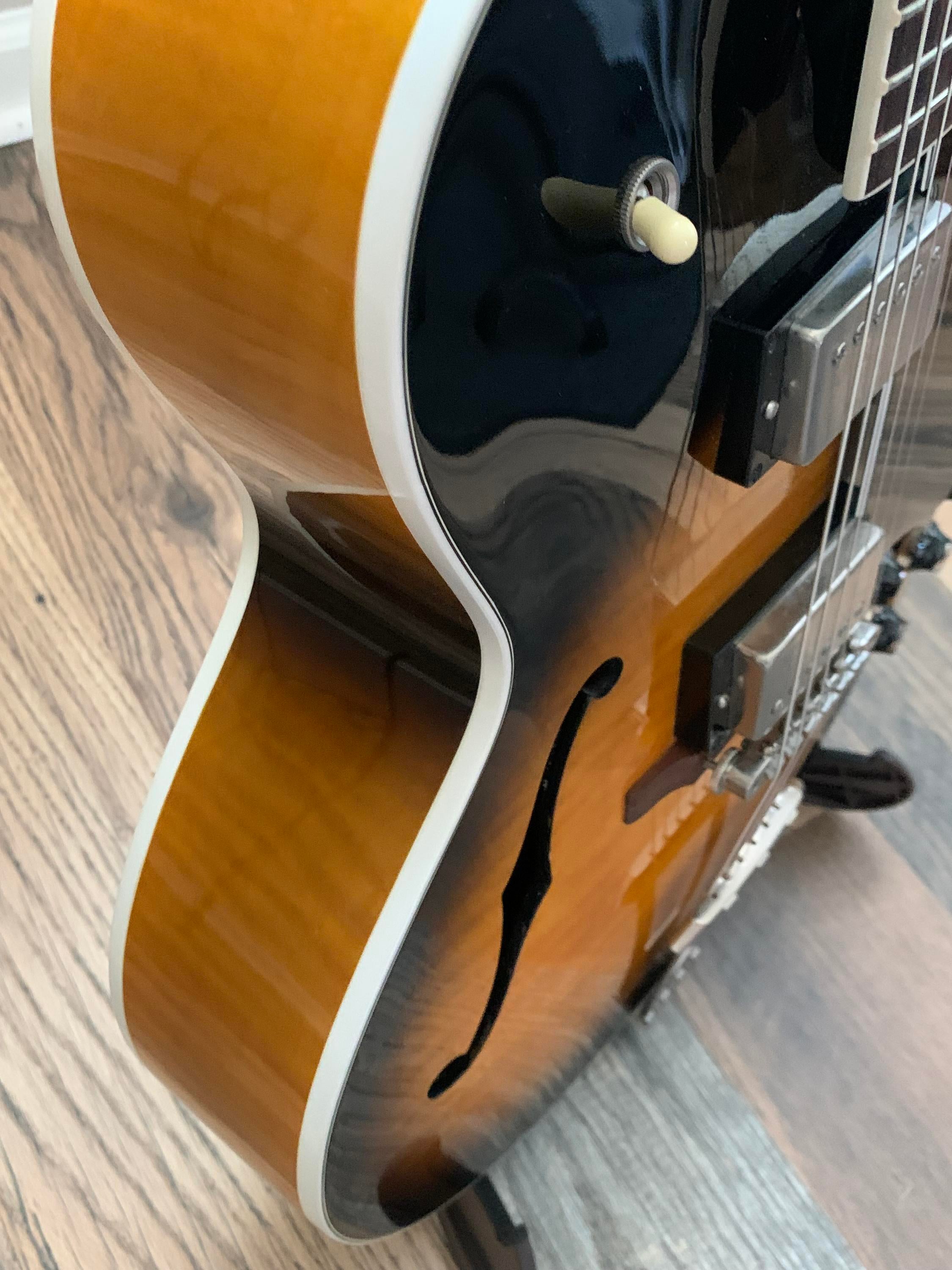 Used Gibson ES-175D (1995 - - Sweetwater's Gear Exchange