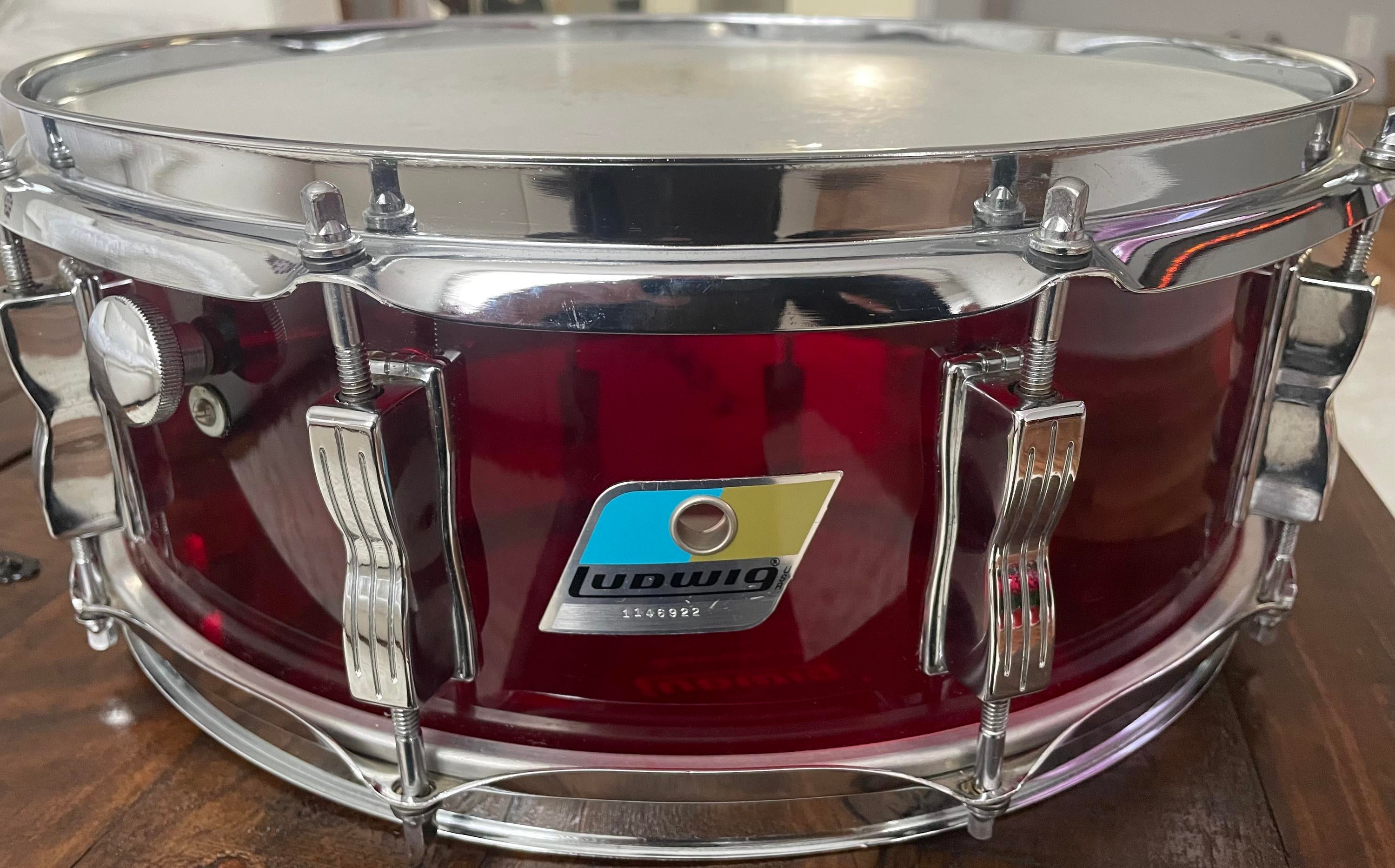 ludwig vistalite red