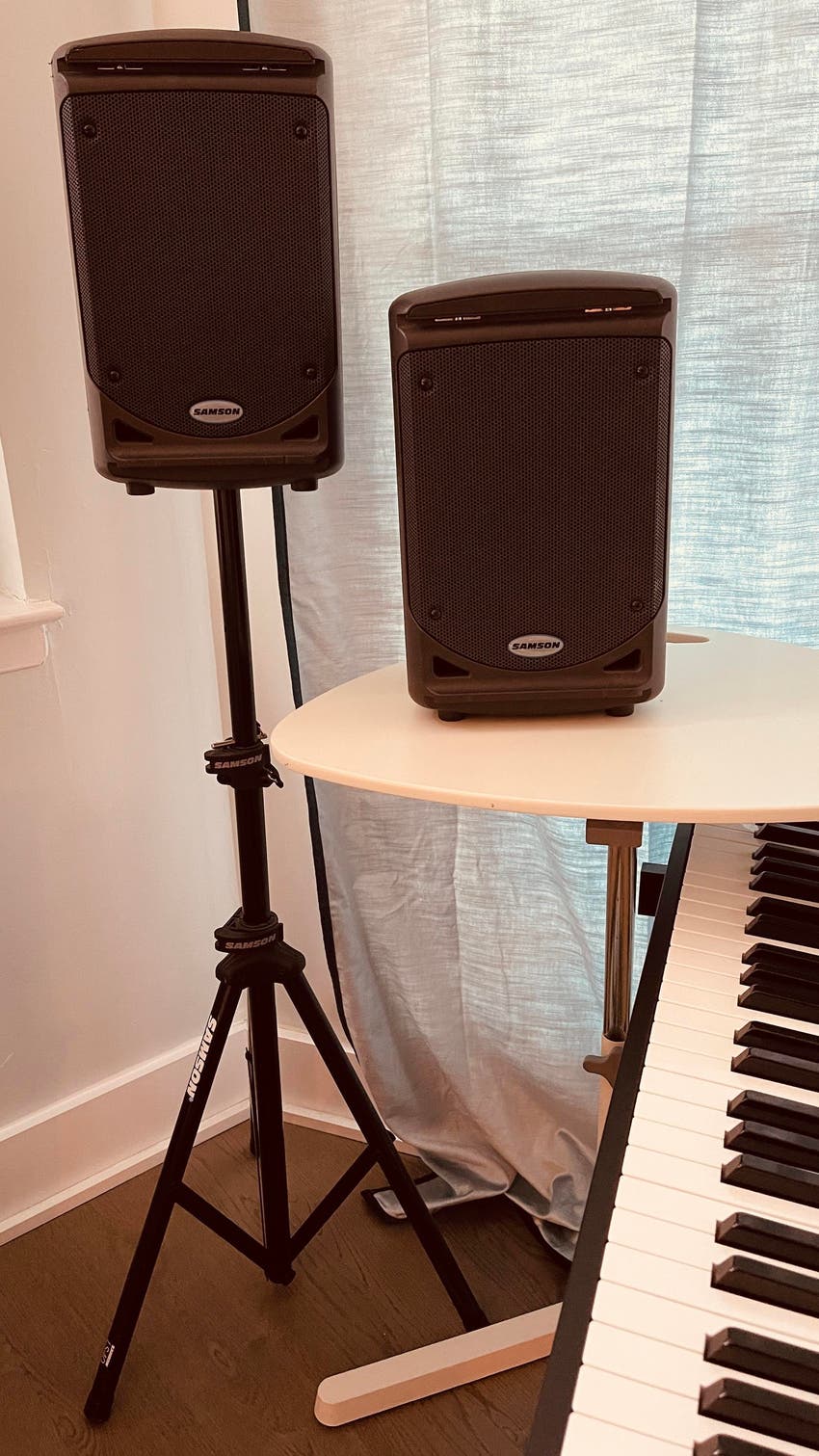 Used Samson Speakers XP150 Expedition PA System Sweetwater Gear Exchange