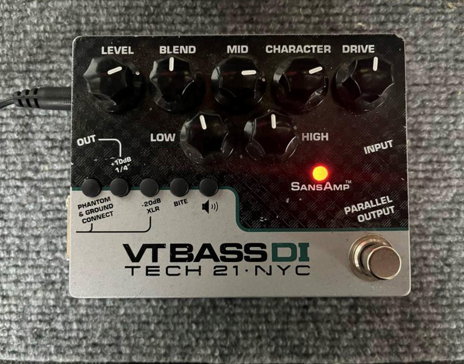 Used Tech 21 SansAmp VT Bass DI Pedal