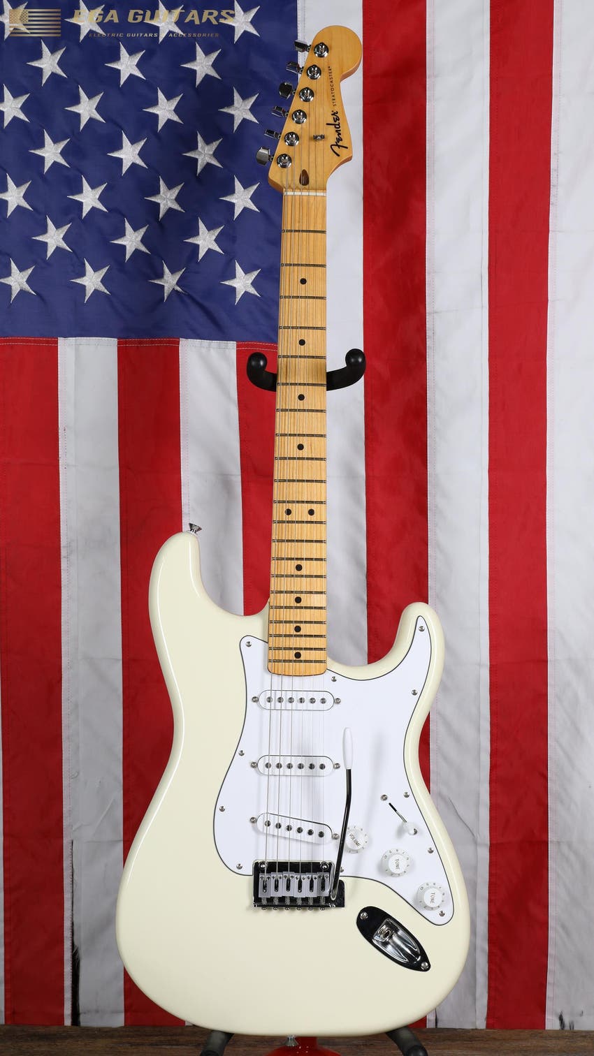 Standard Stratocaster - Olympic White