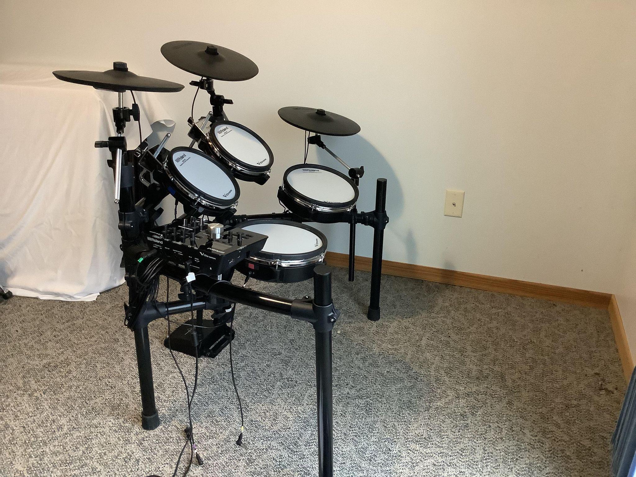 Used Roland TD-25KV-S Drums in excellent condition