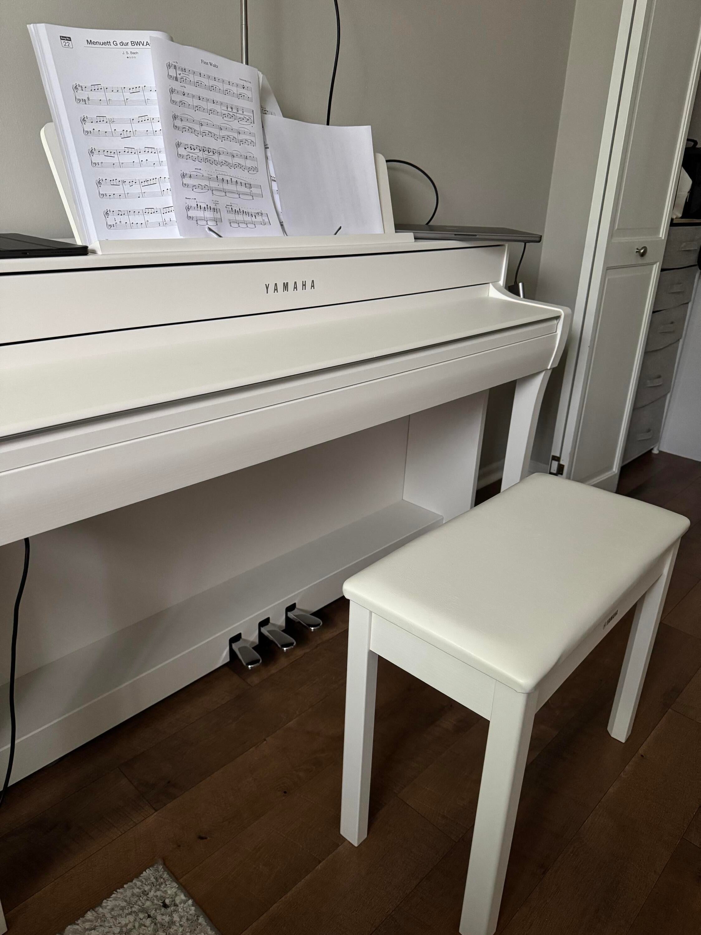 Used Yamaha Clavinova CLP-745 - Sweetwater's Gear Exchange