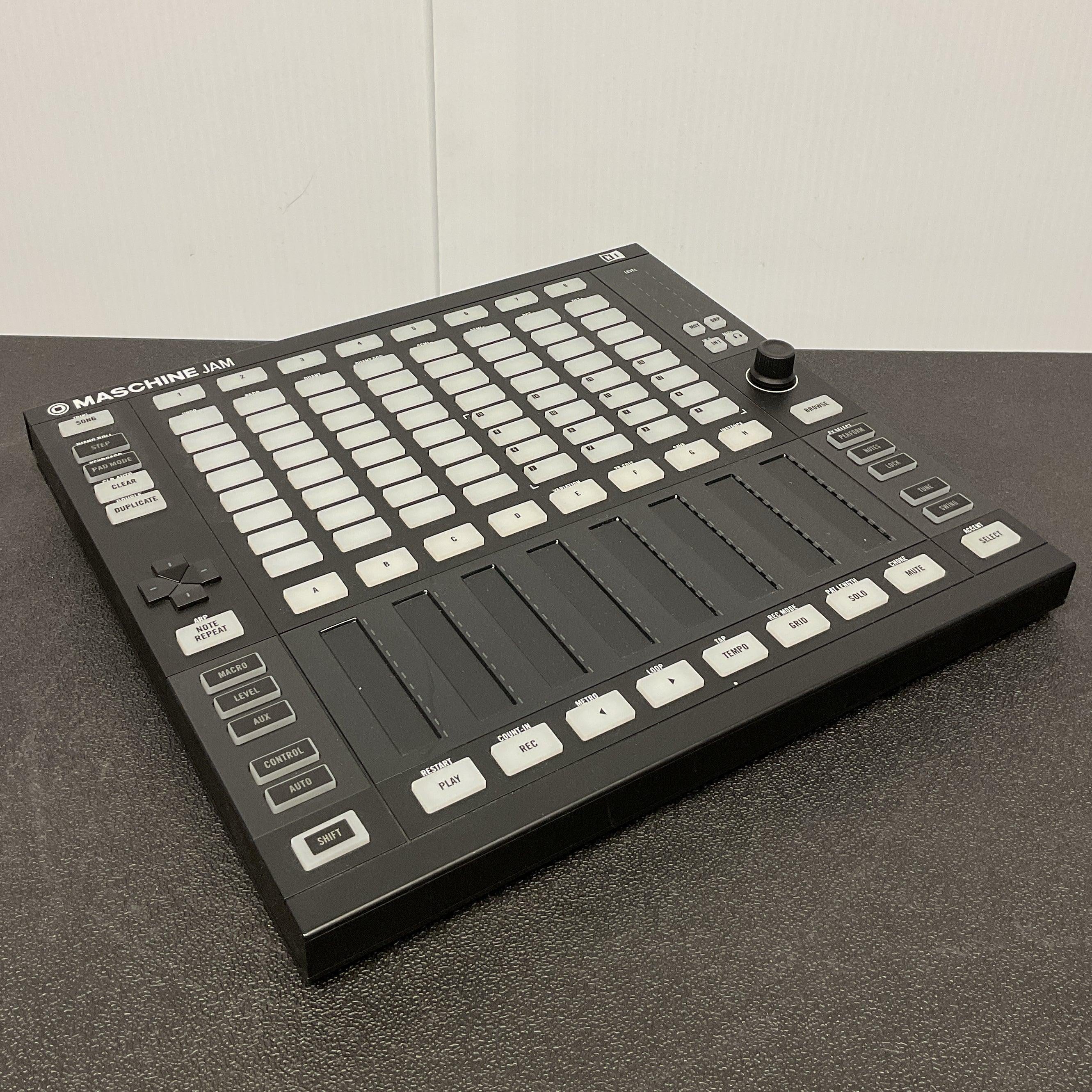 Used Native Instruments Maschine - Sweetwater's Gear Exchange