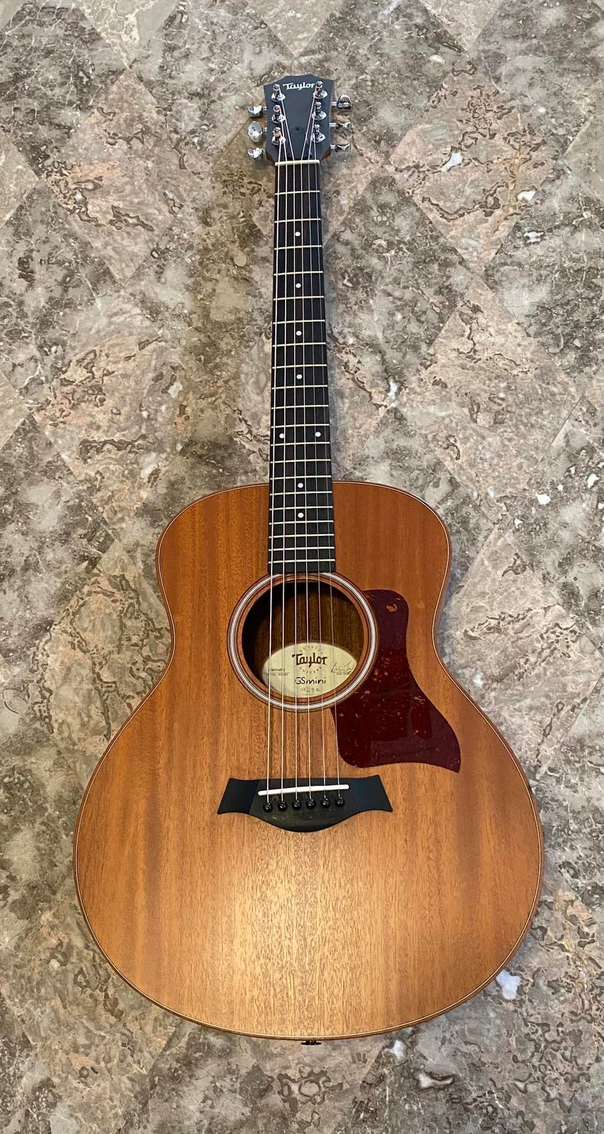 Used Taylor GS Minie Mahogany Acousticelectric Guitar Natural with