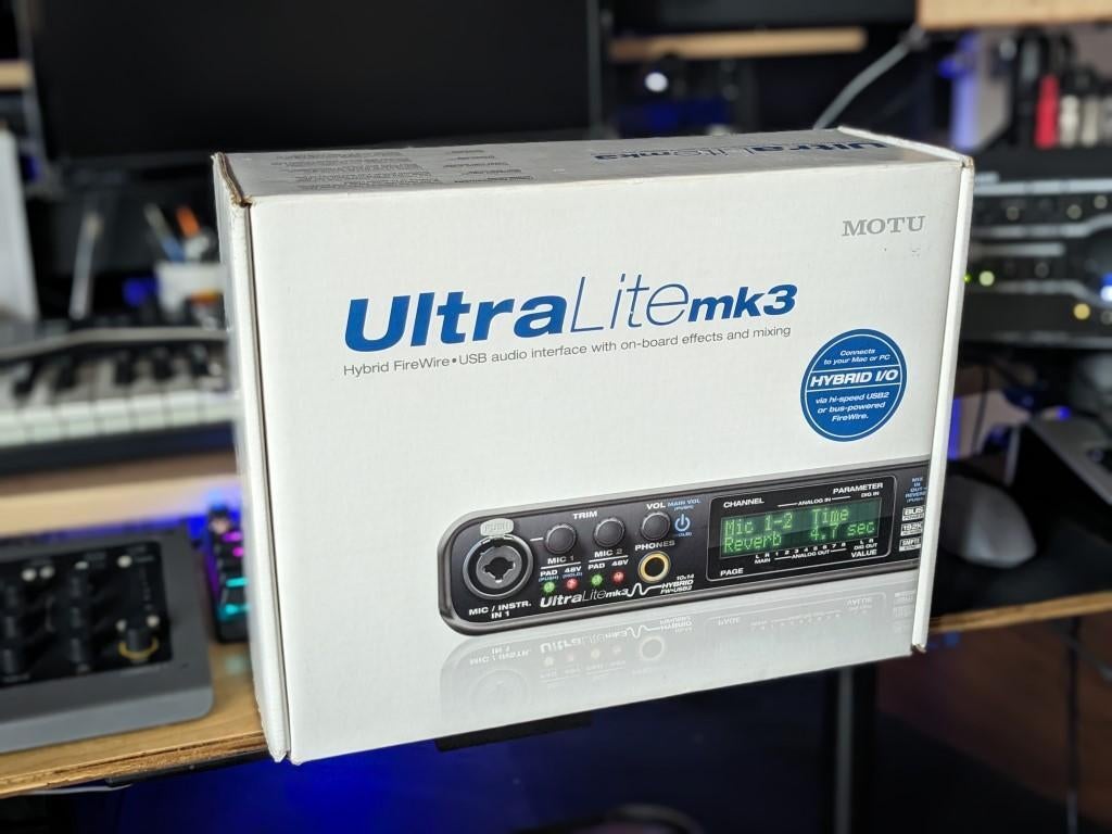 Used MOTU UltraLite-mk3 Hybrid USB / FireWire Audio Interface