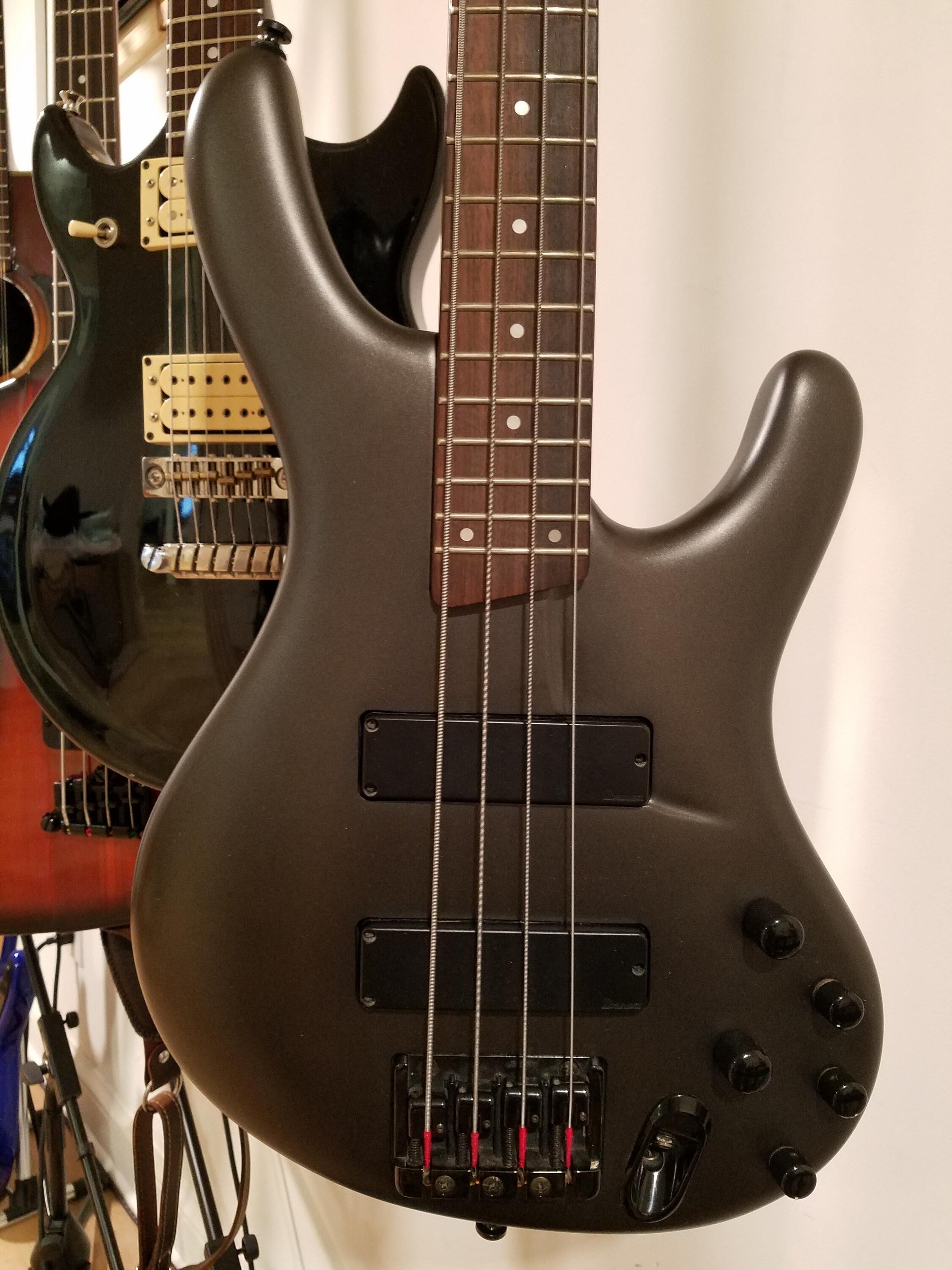 ibanez ergodyne edb 600