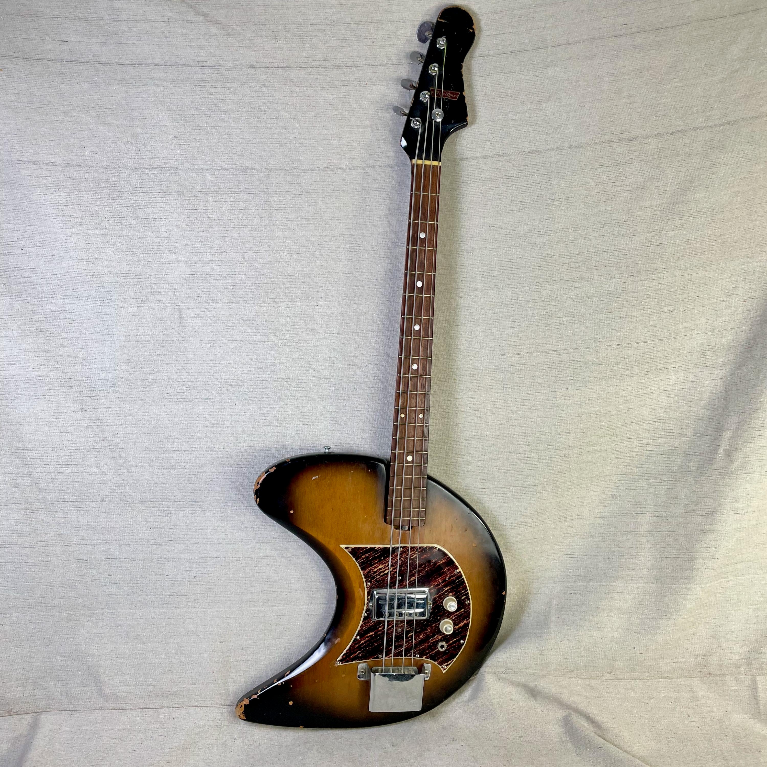 Used Maxitone Crescent Moon - Sweetwater's Gear Exchange