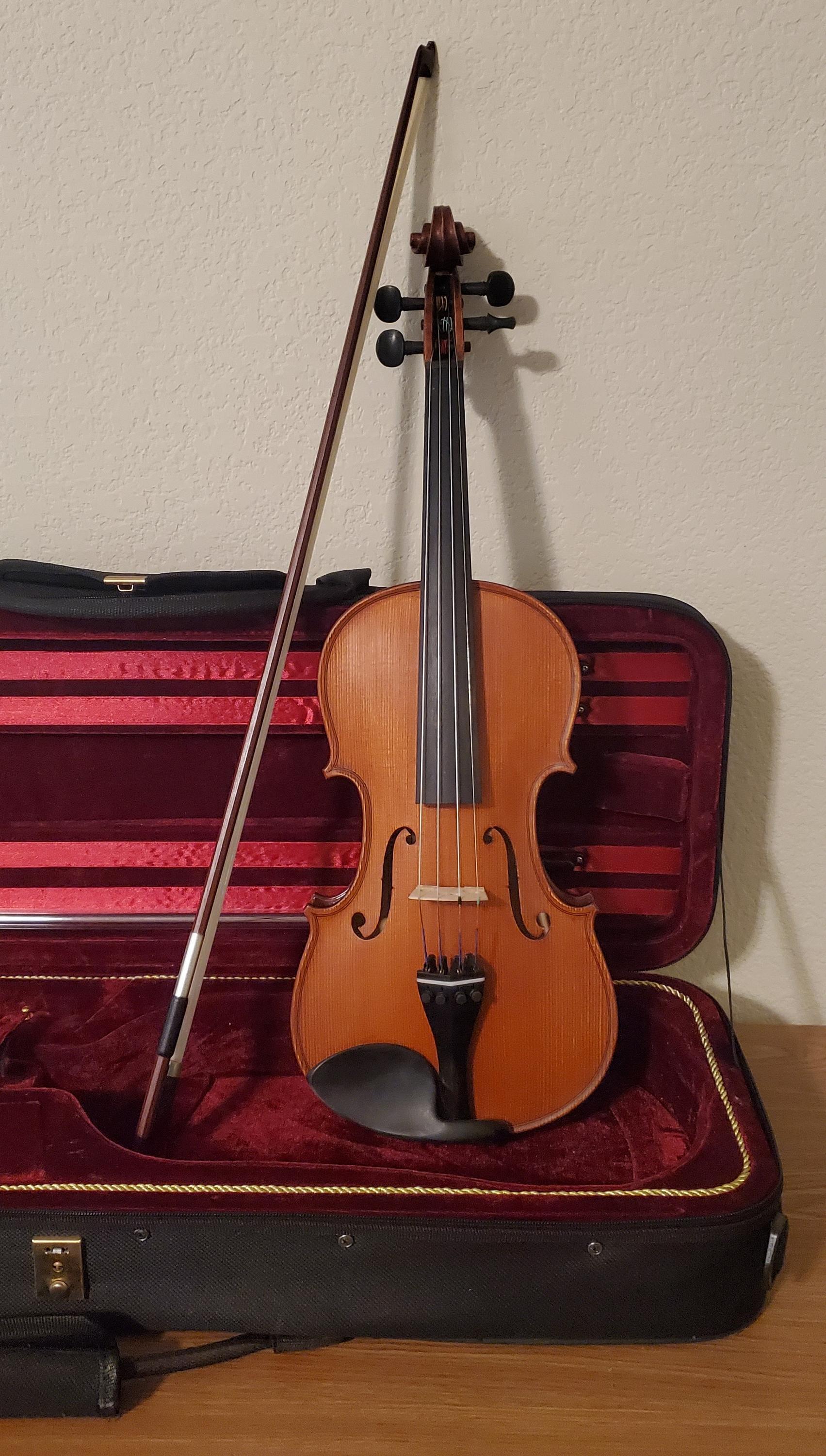 赤字超特価HOTYAMAHA Gliga Gems Violin SILENTO VIOLIN SV-120 ヤマハ サイレントバイオリン 4/4サイズ 電子 ヴァイオリン ハードケース バイオリン