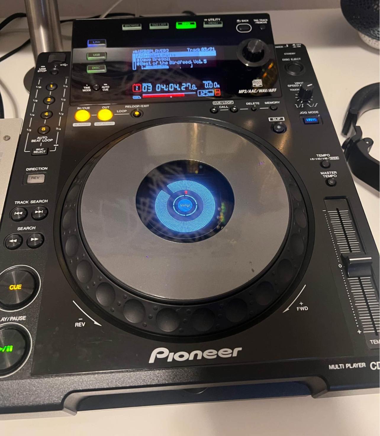 Used Pioneer DJ CDJ-900 - Sweetwater's Gear Exchange