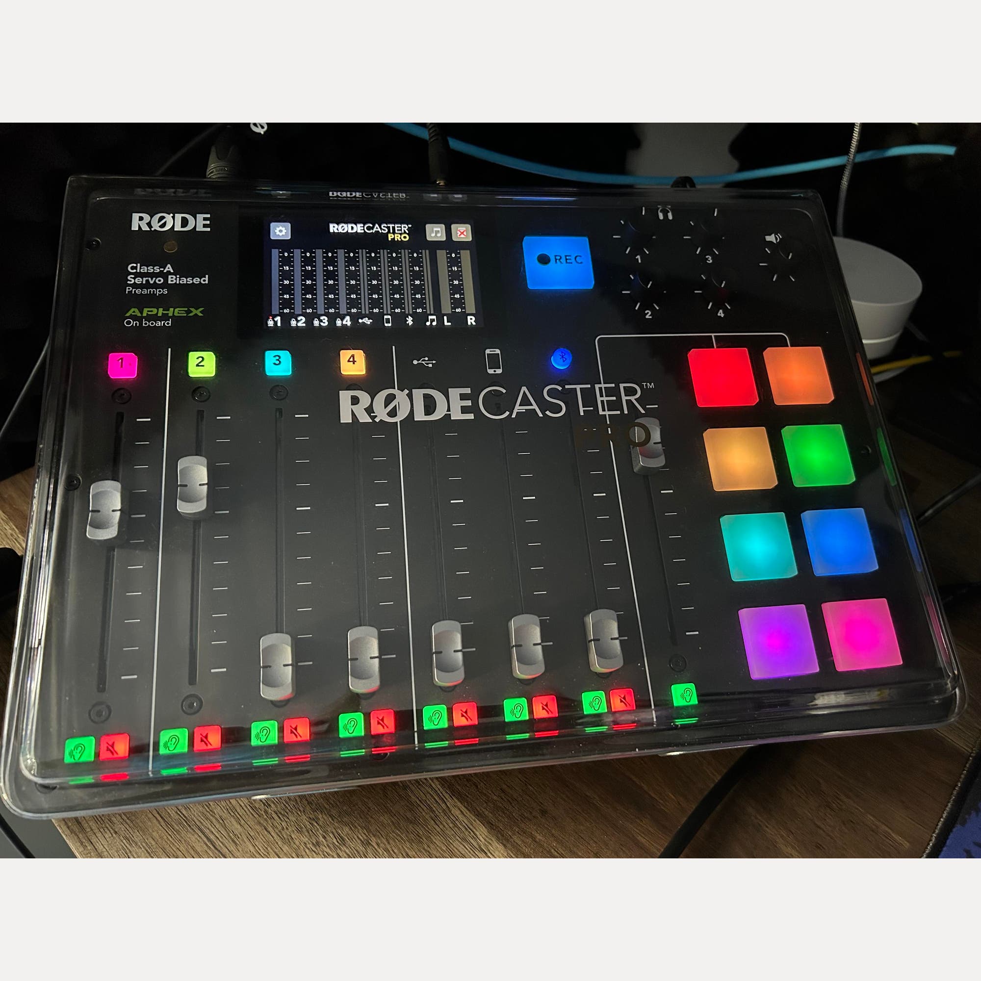 Used Rode Rodecaster Pro w/ RODE - Sweetwater's Gear Exchange