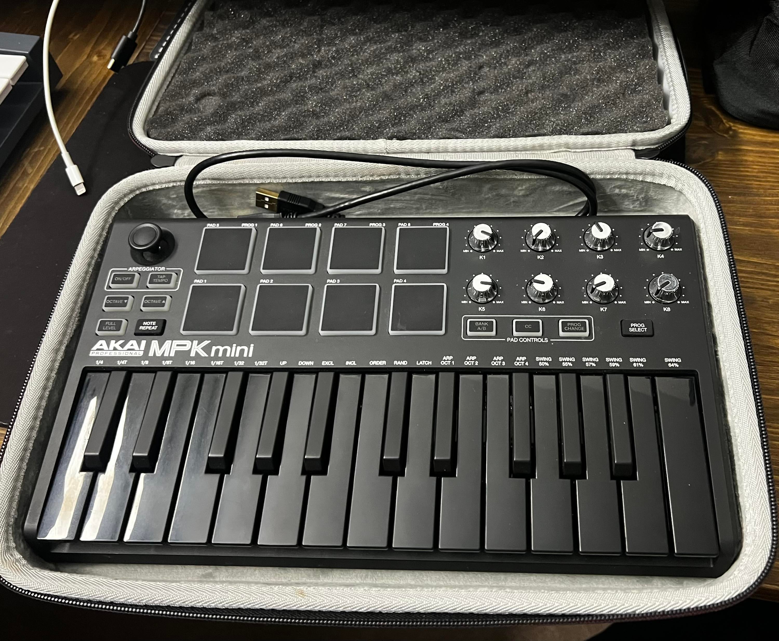 akai professional mpk mini used