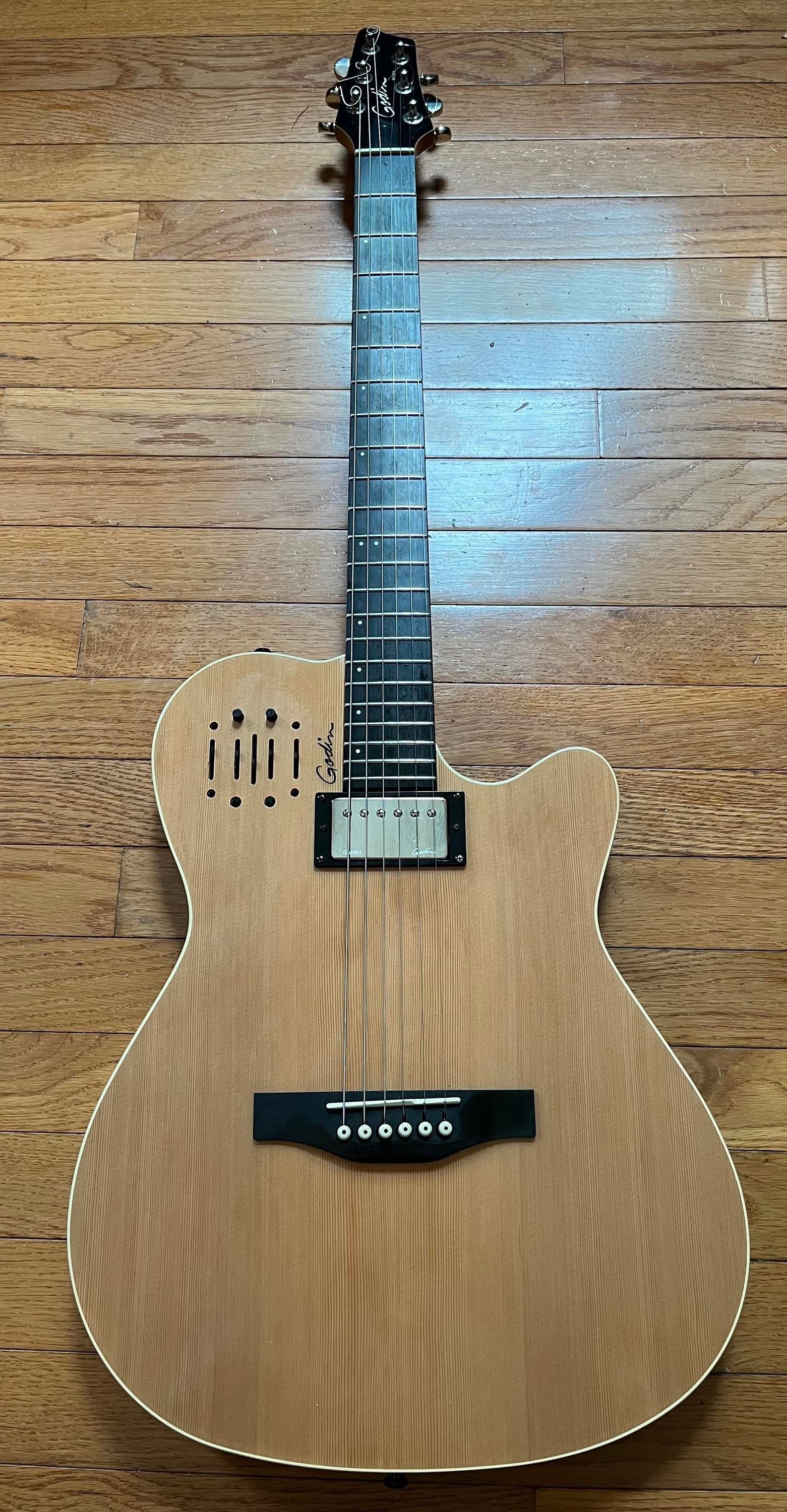 Used Godin A6 Ultra - Natural Semi-gloss - Sweetwater's Gear Exchange