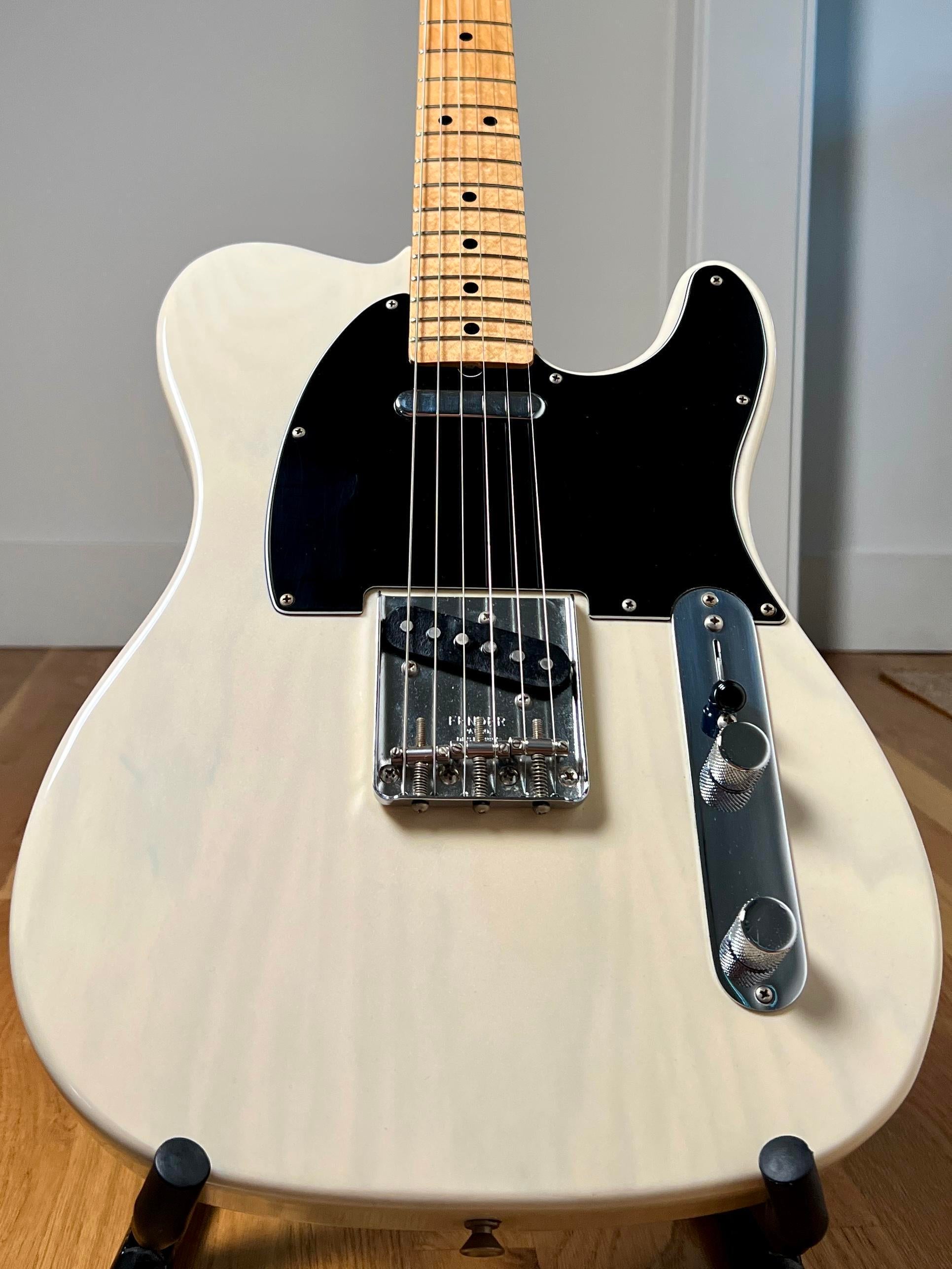 Used Fender Telecaster 1978 White / Blonde | - Sweetwater's Gear Exchange