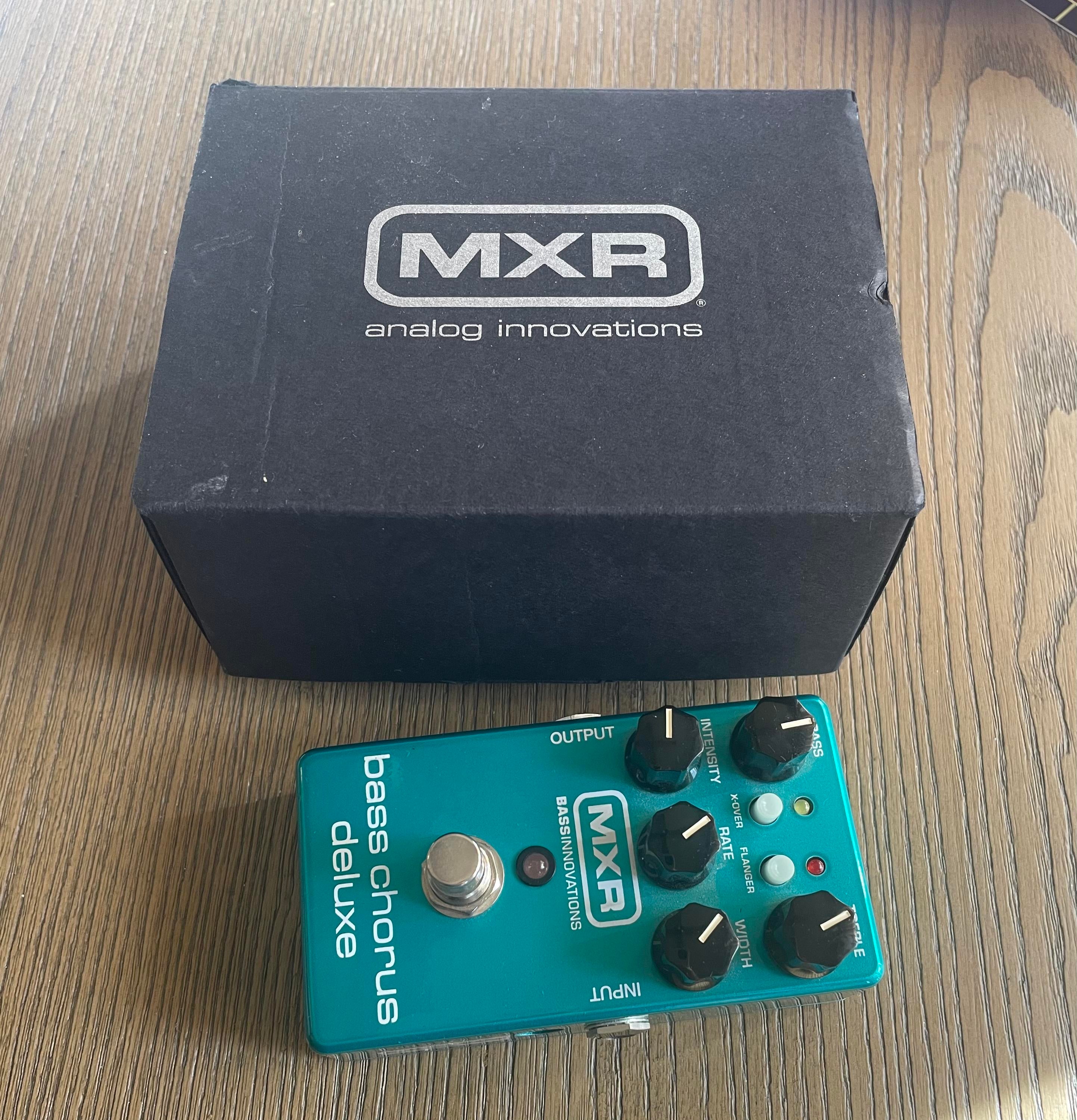 Used MXR M83 Bass Chorus Deluxe Pedal - Sweetwater's Gear Exchange