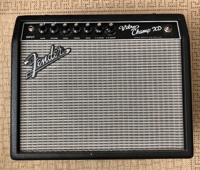 Used Fender Vibro Champ XD 5-watt Class A Tube Guitar Combo Amp with DSP  and 16 Different Amp Voicings