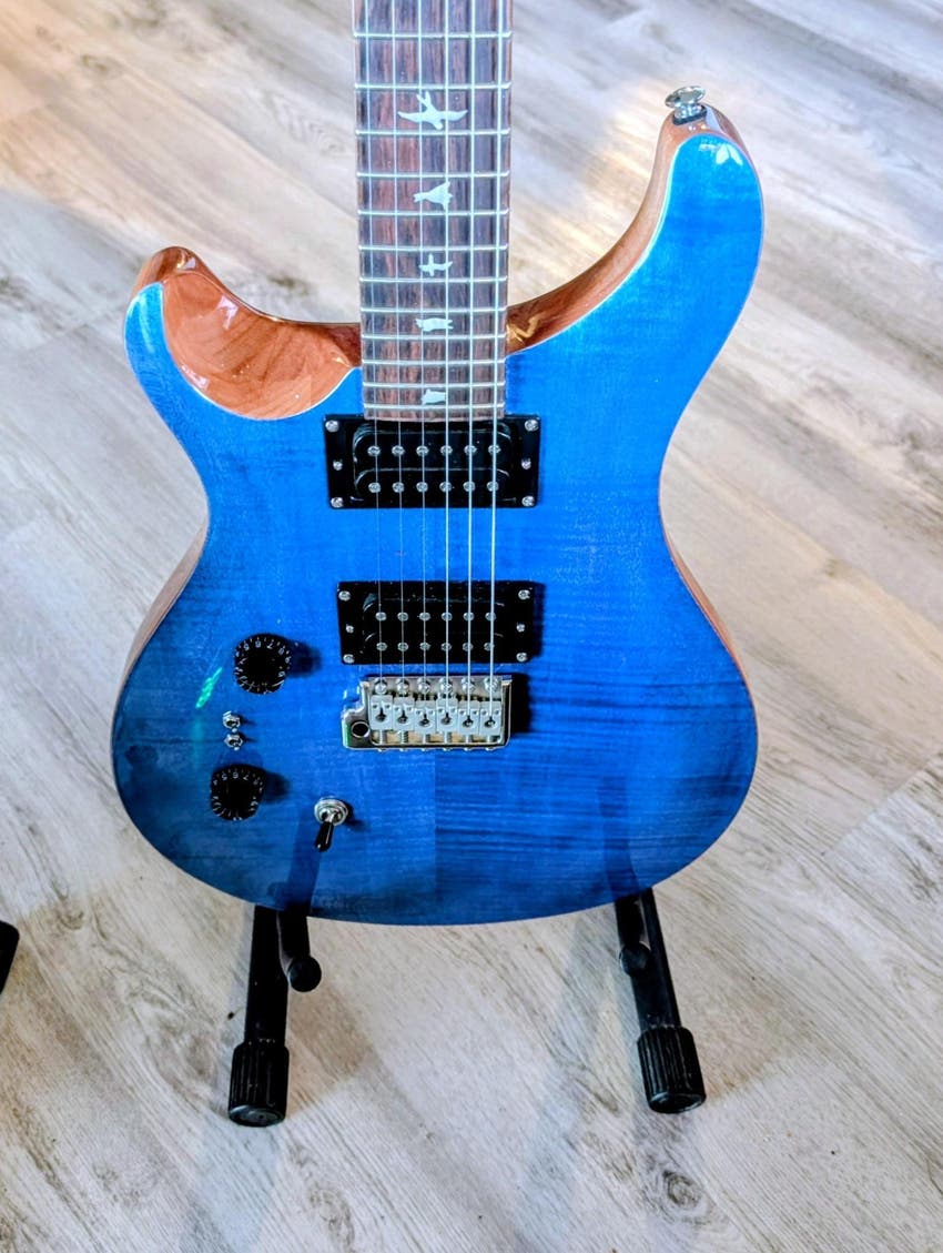 LEFT HAND 
SE Custom 24-08 Faded Blue Finish