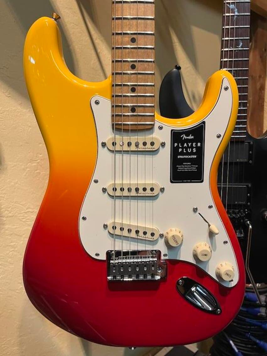 Player Plus Stratocaster Maple Fingerboard Tequila Sunrise