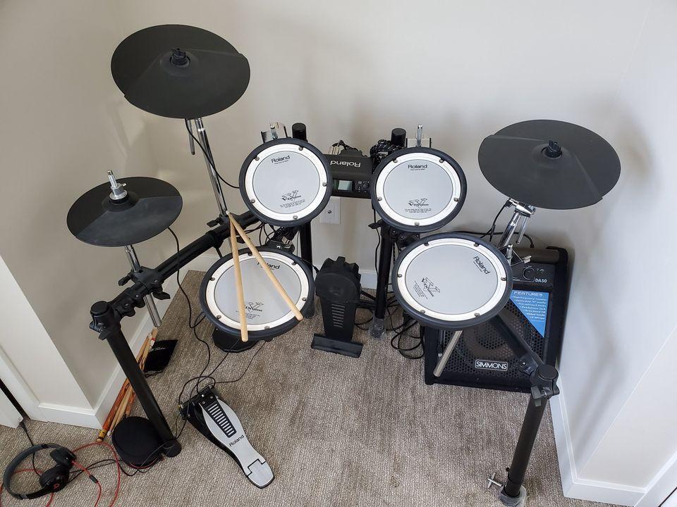 Used Roland V-Drums TD-4 Electric Drumset