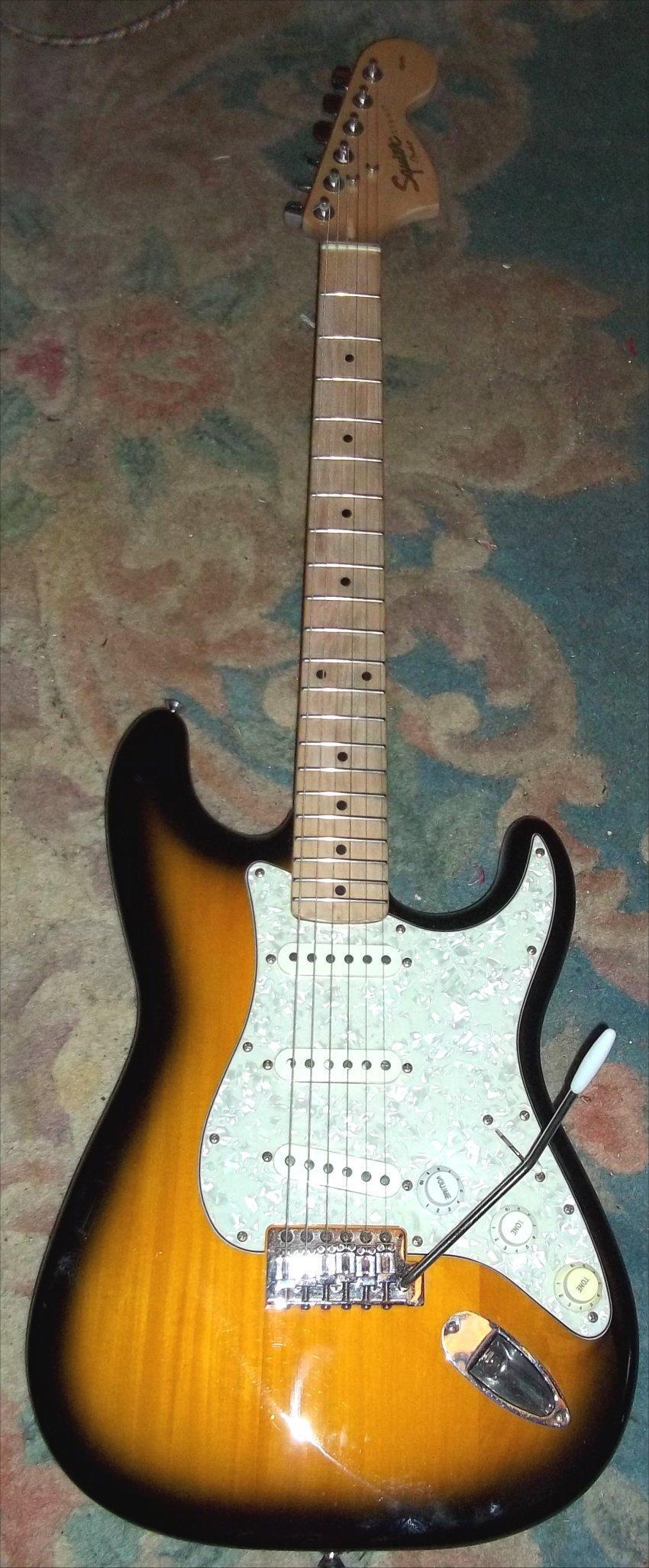 Used Squier STRATOCASTER Fender Squier Strat - Sweetwater's Gear