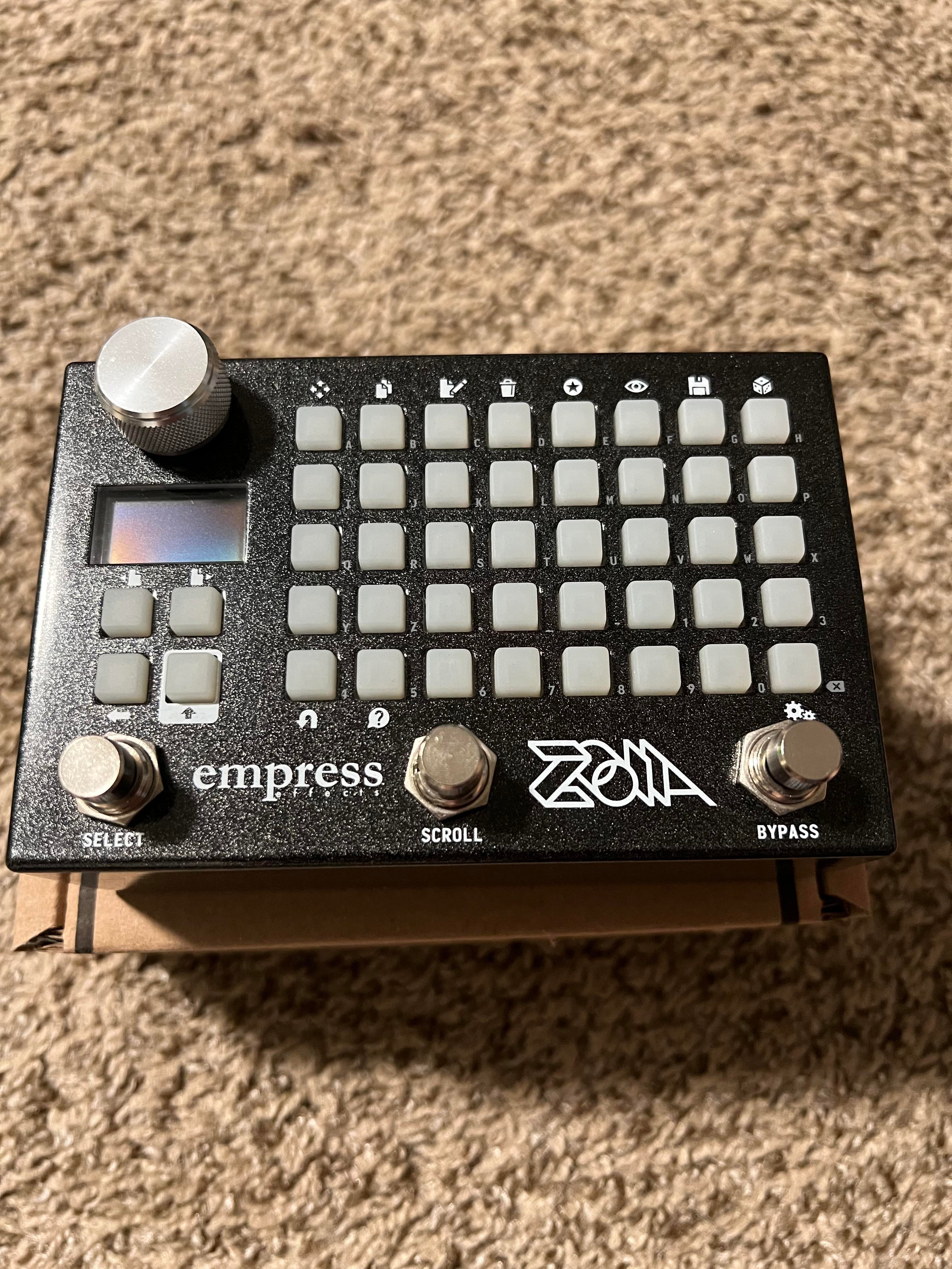 Used Empress ZOIA Modular Synthesizer Pedal | Sweetwater Gear Exchange