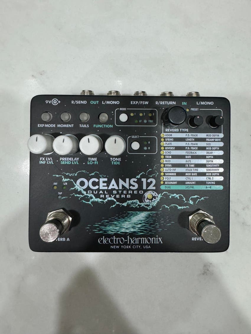 Electro Harmonix Oceans 12 Dual Stereo Reverb - Town Center Music