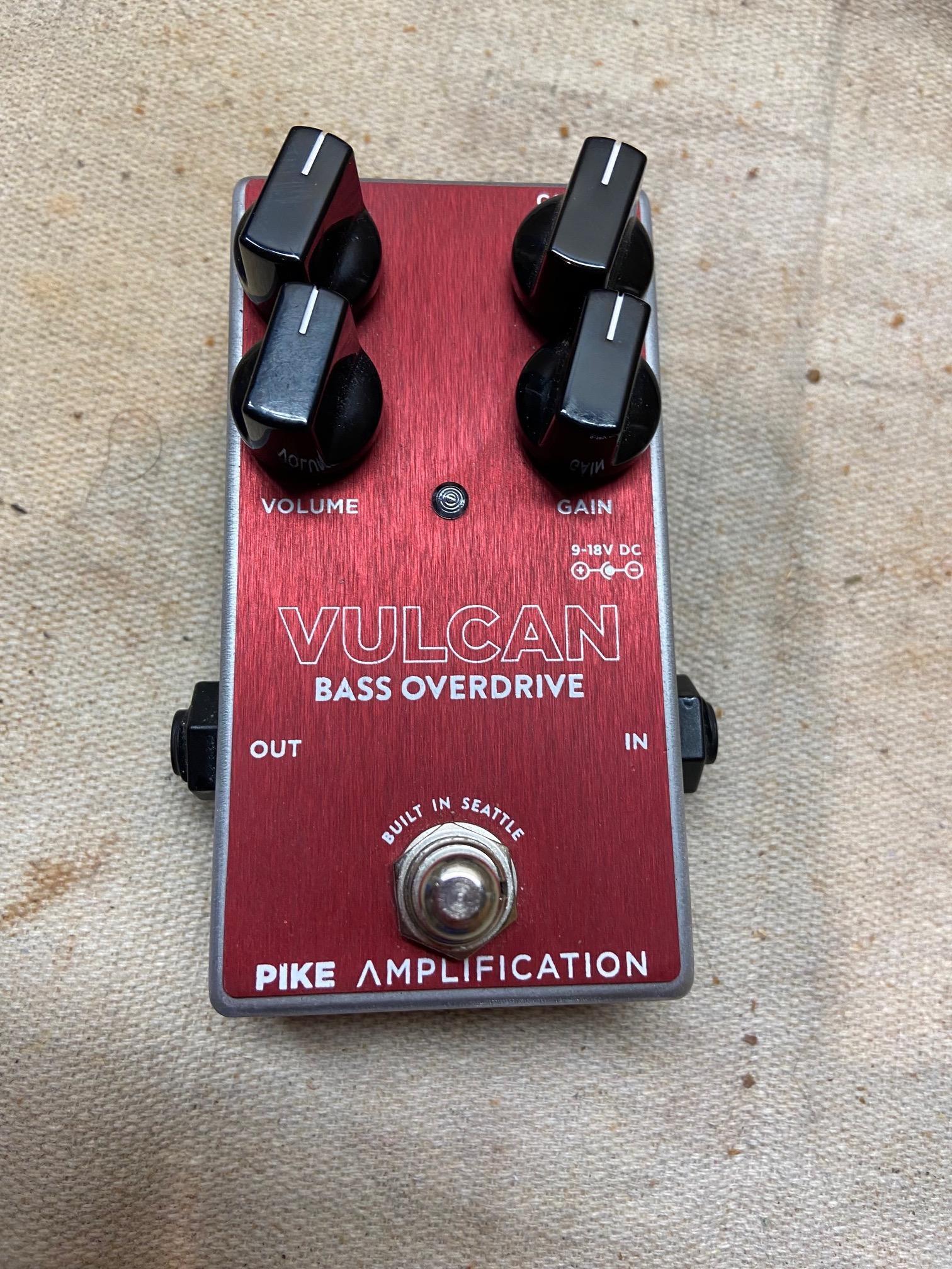 PIKE AMPLIFICATION VULCAN bass overdrive（Used Pike Vulcan