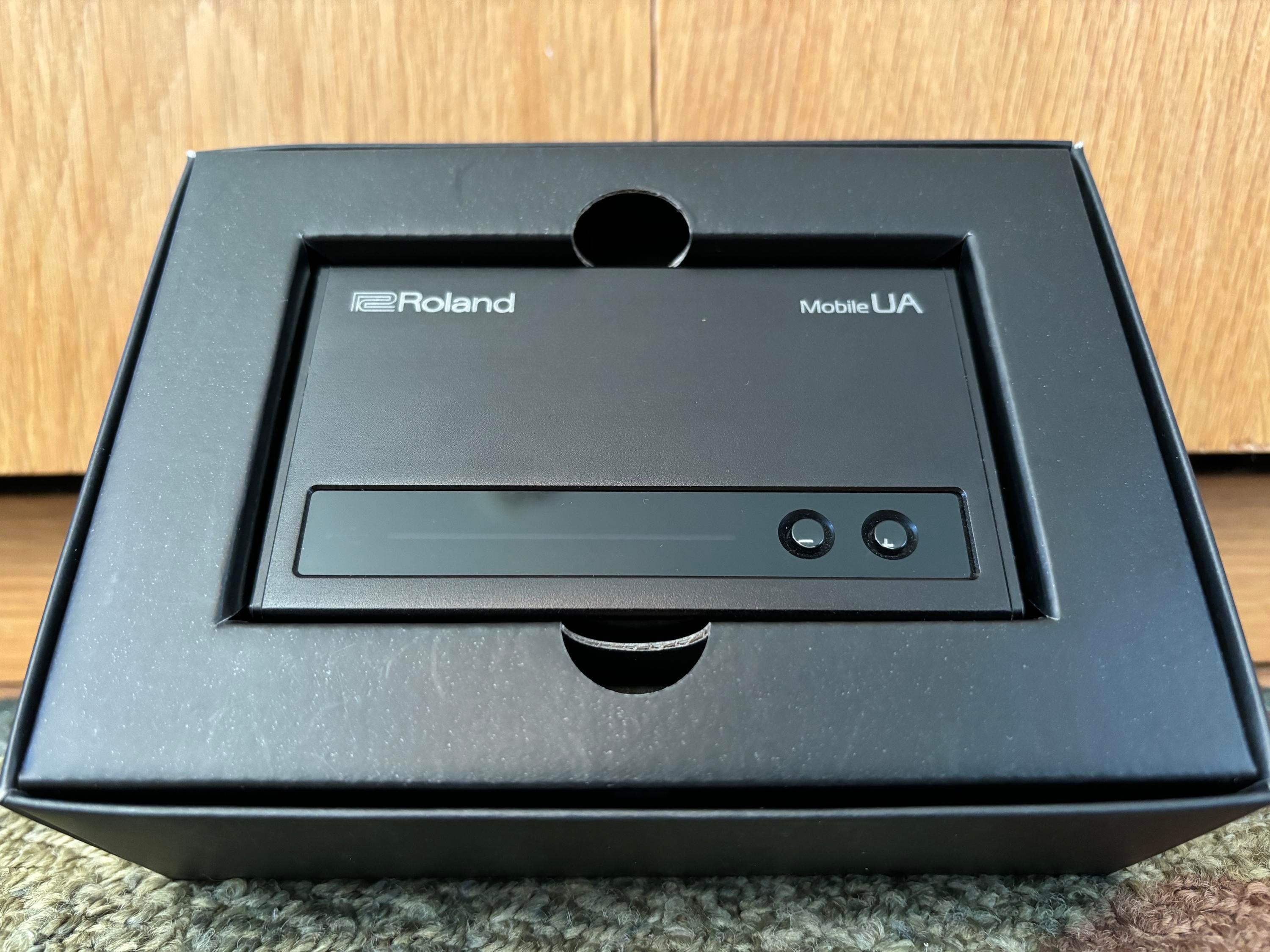 Used Roland UA-M10 Mobile UA USB - Sweetwater's Gear Exchange