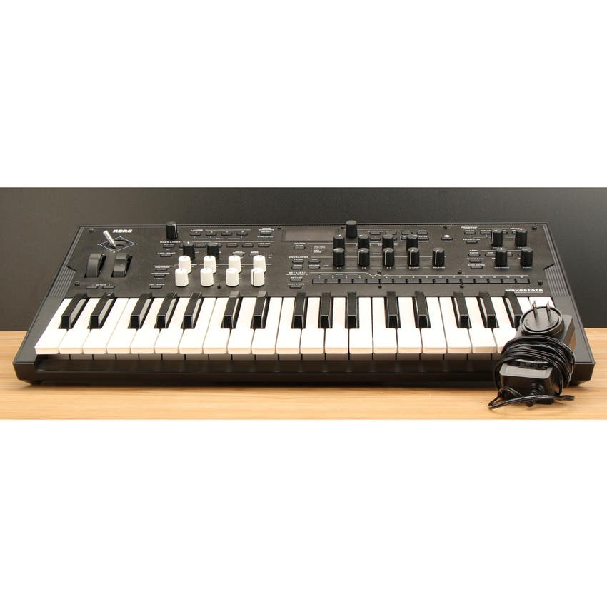 Used Wave Sequencing Synthesizer Sweetwater's Gear Exchange