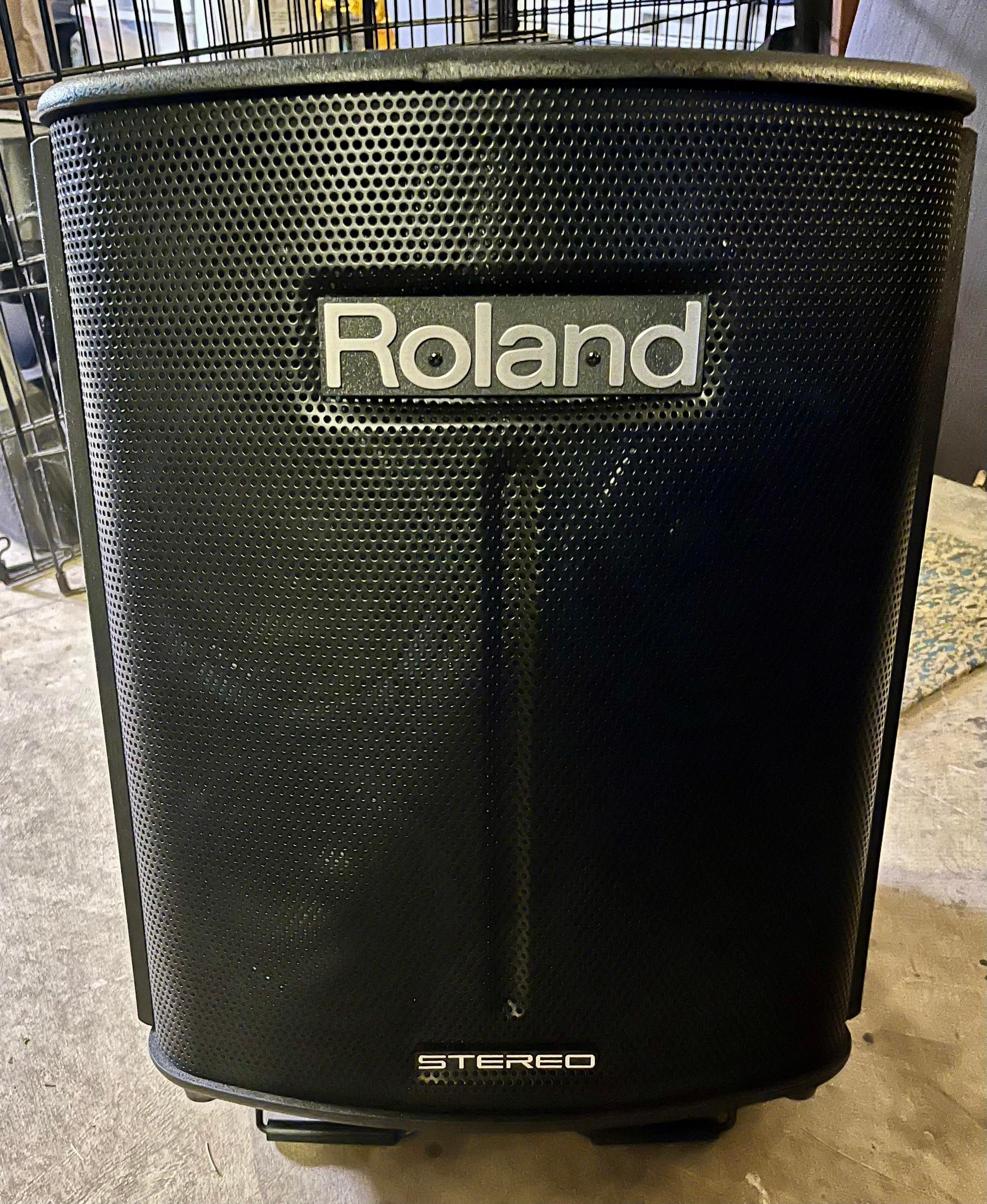 Used Roland BA-330 Portable Stereo - Sweetwater's Gear Exchange