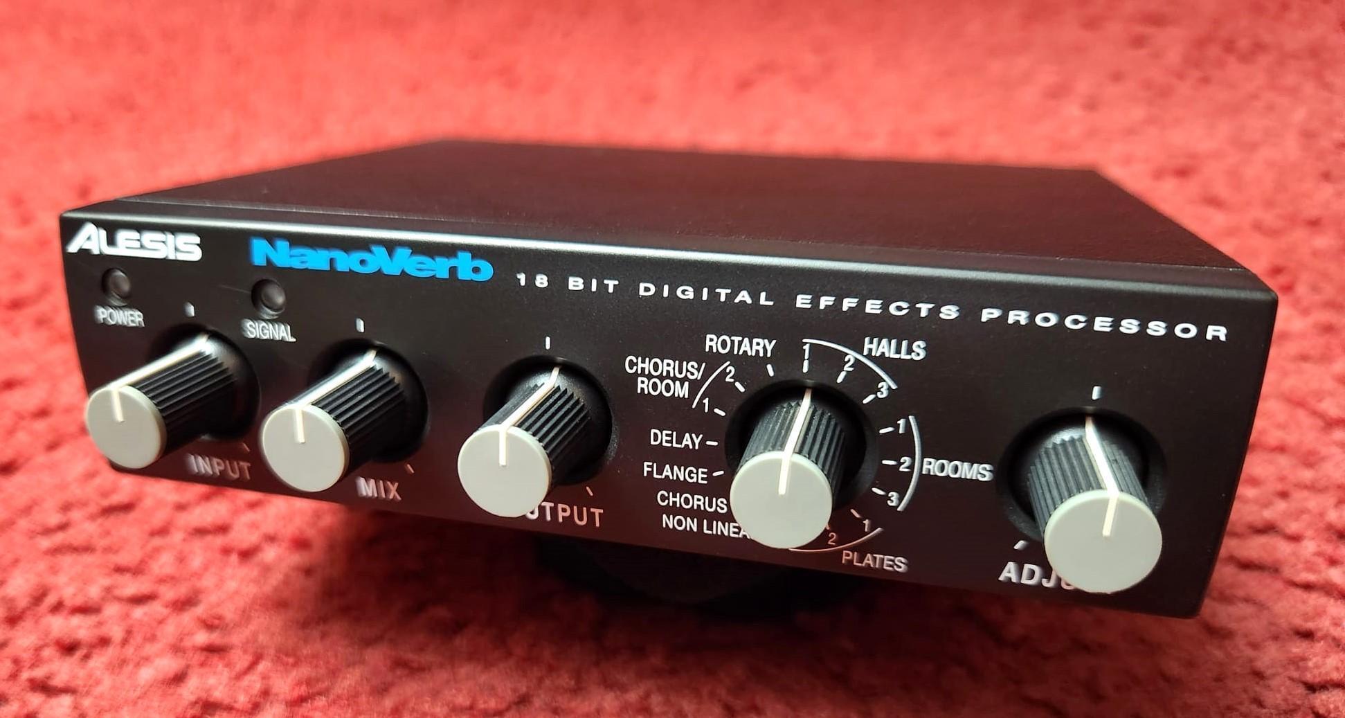 Alesis NanoVerb デジタルエフェクトプロセッサー 改造品 ジャンク Alesis NanoVerb デジタルエフェクトプロセッサー 改造品 ジャンク