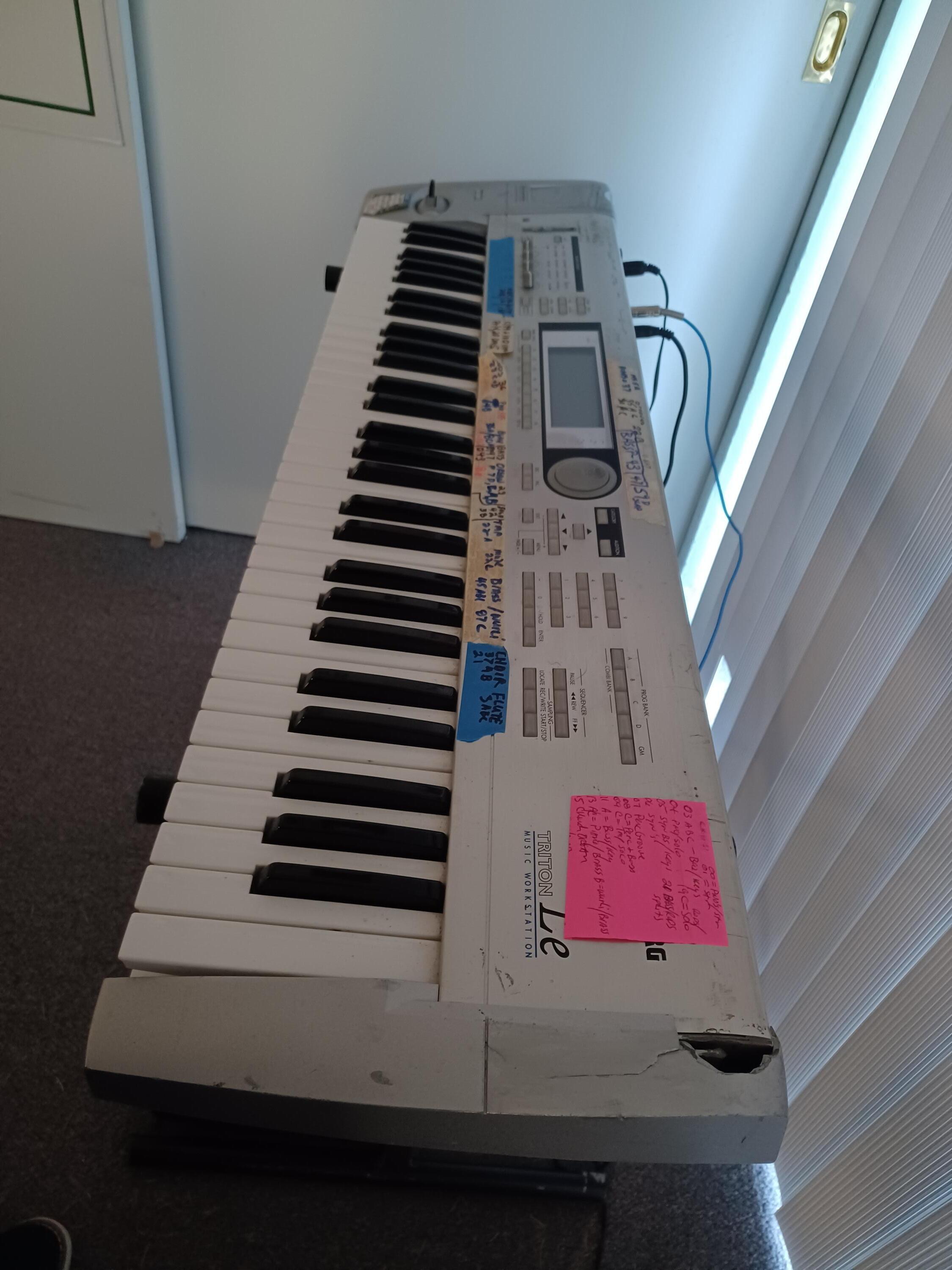 Used Korg Triton le 61 - Sweetwater's Gear Exchange