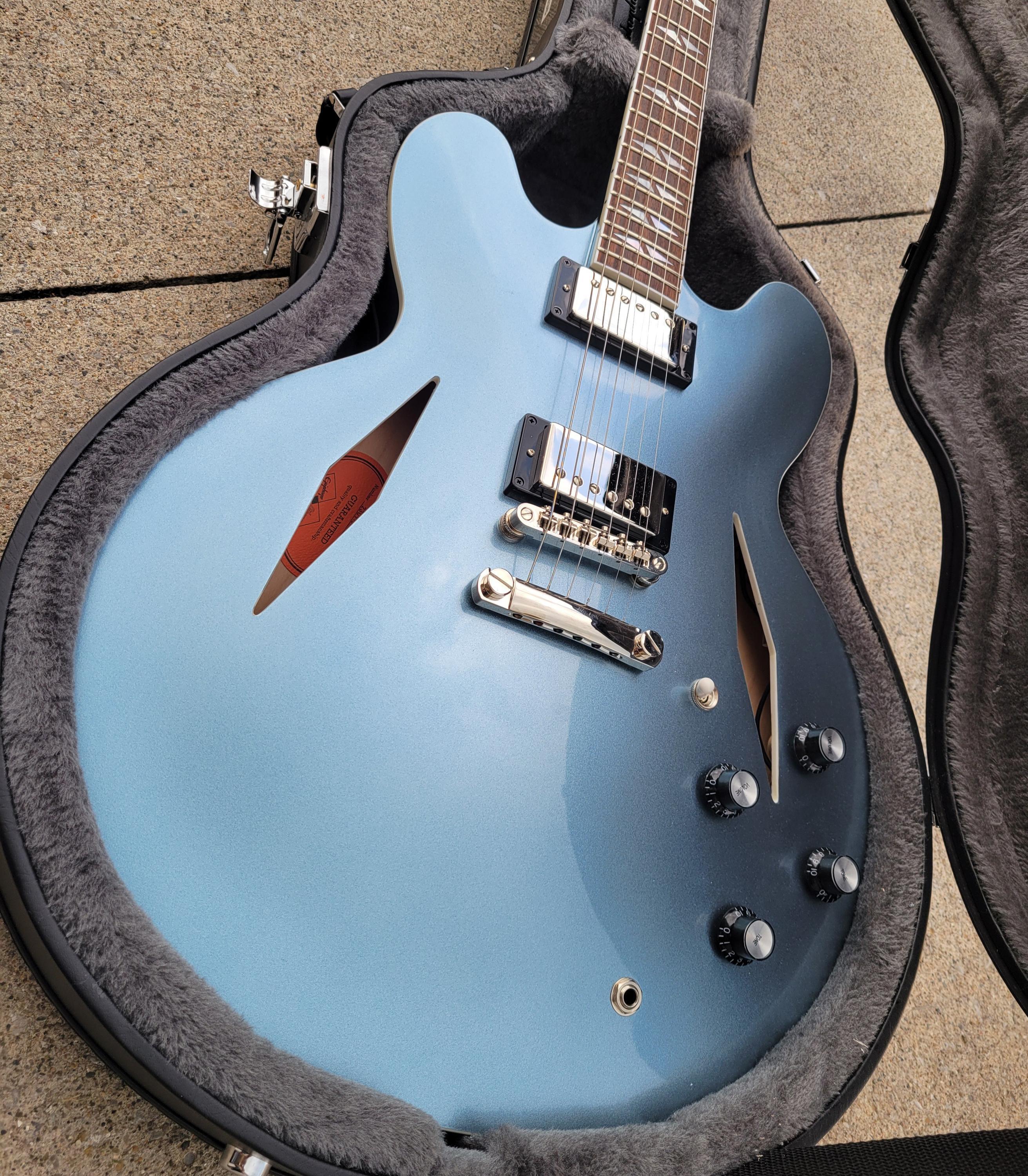 Used Epiphone Dave Grohl DG-335 - Sweetwater's Gear Exchange