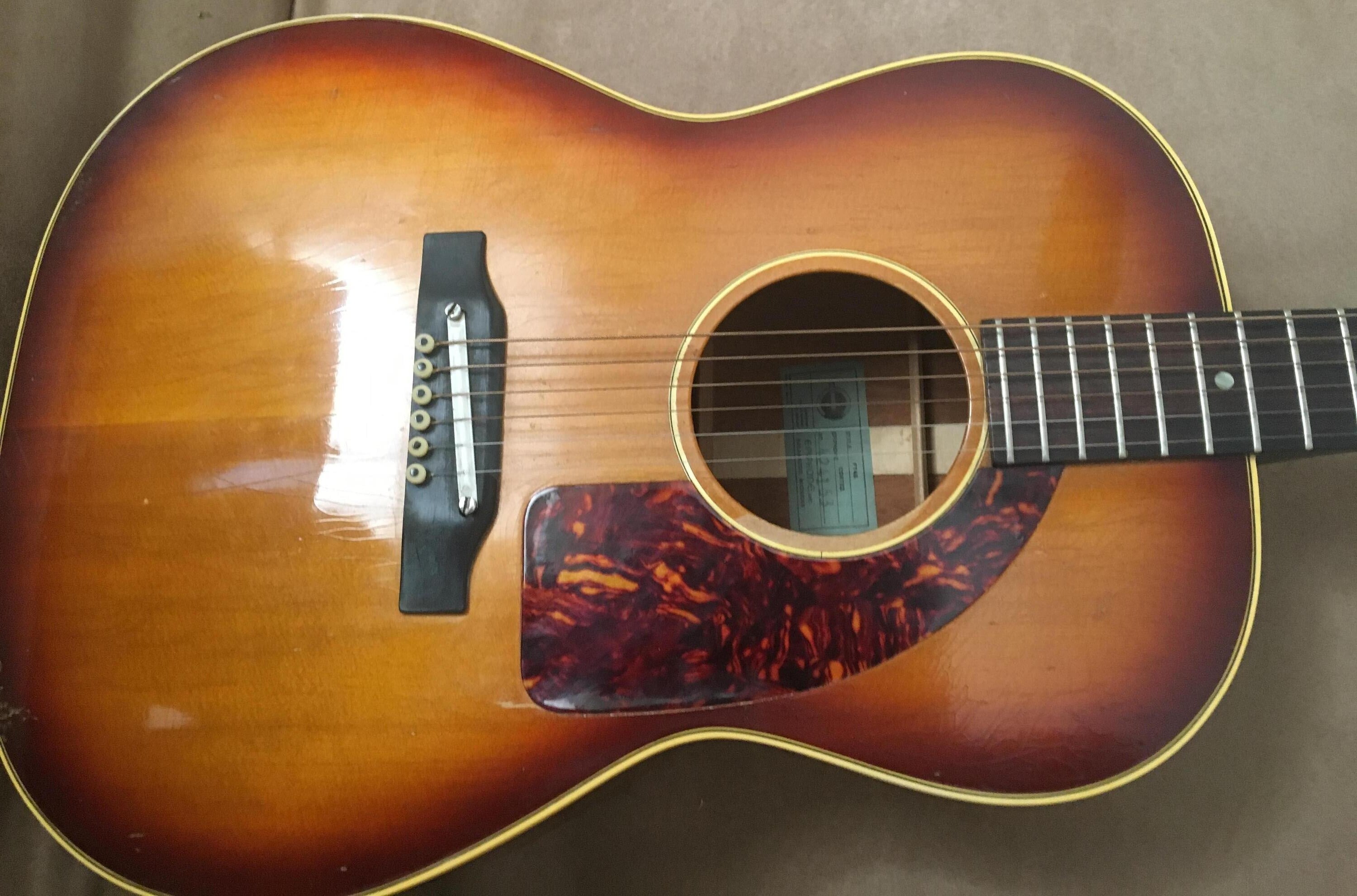 fender f 220 sb acoustic guitar