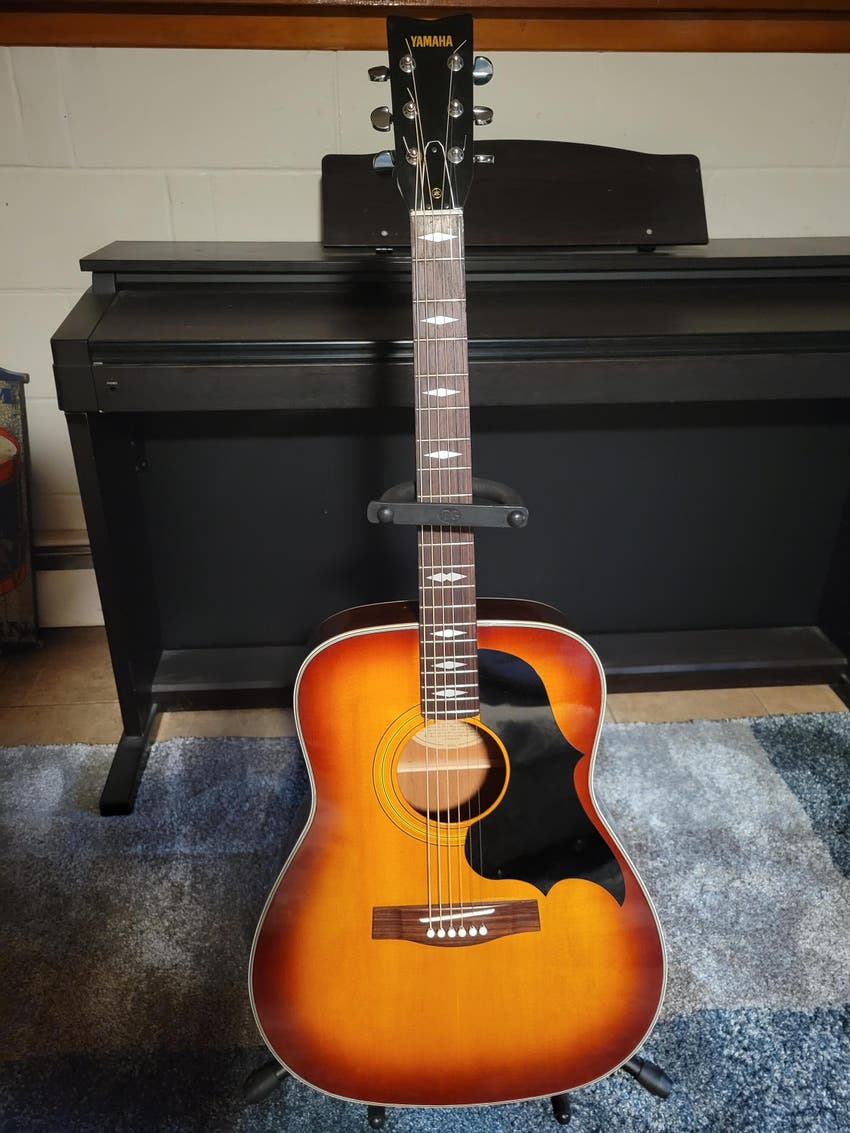 Used Yamaha FG336SB Sunburst Vintage Dreadnought Acoustic Guitar