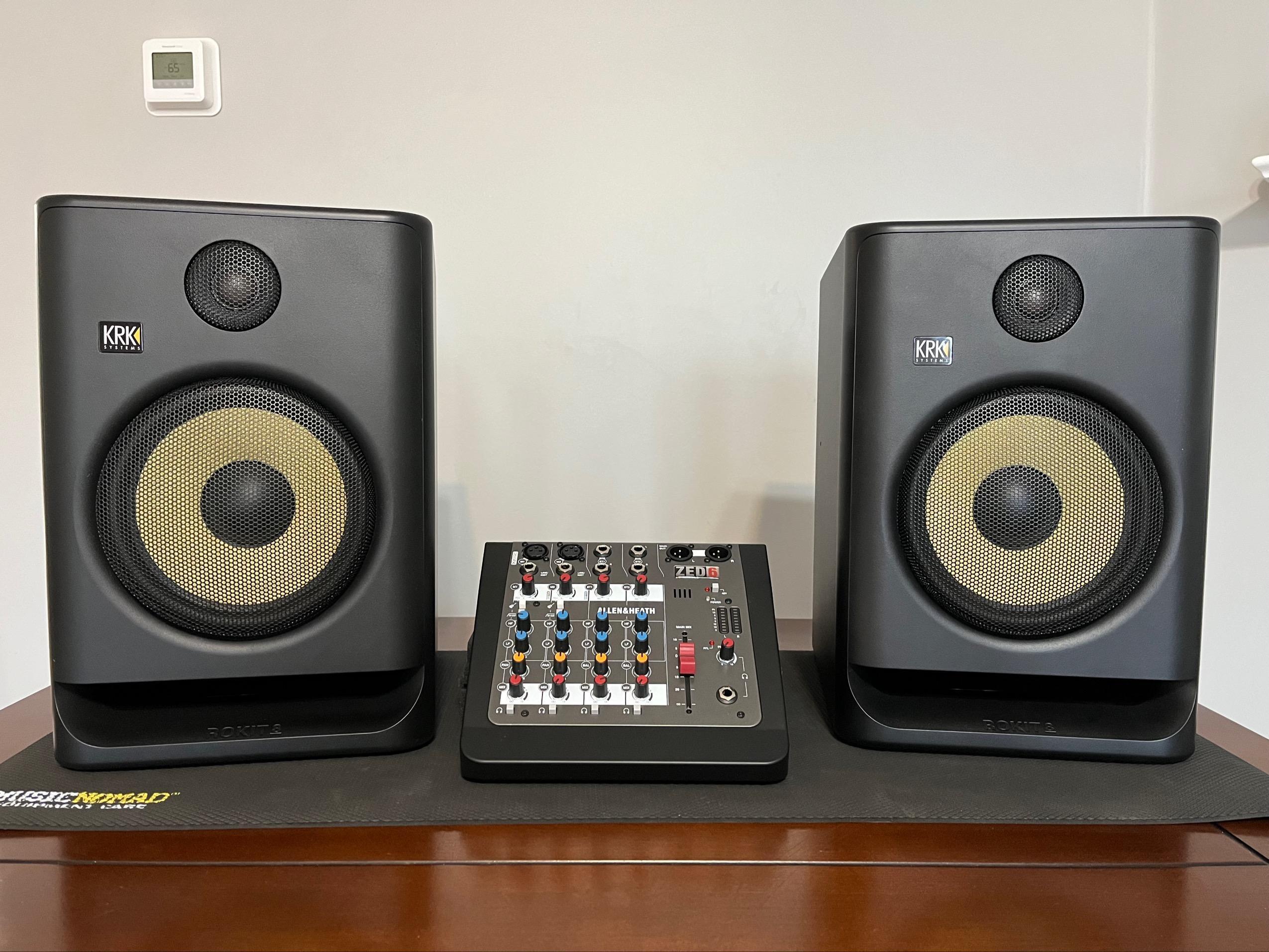 KRK  ROKIT5 G3   2台セット a400f483-5de1-4fc3-8add-