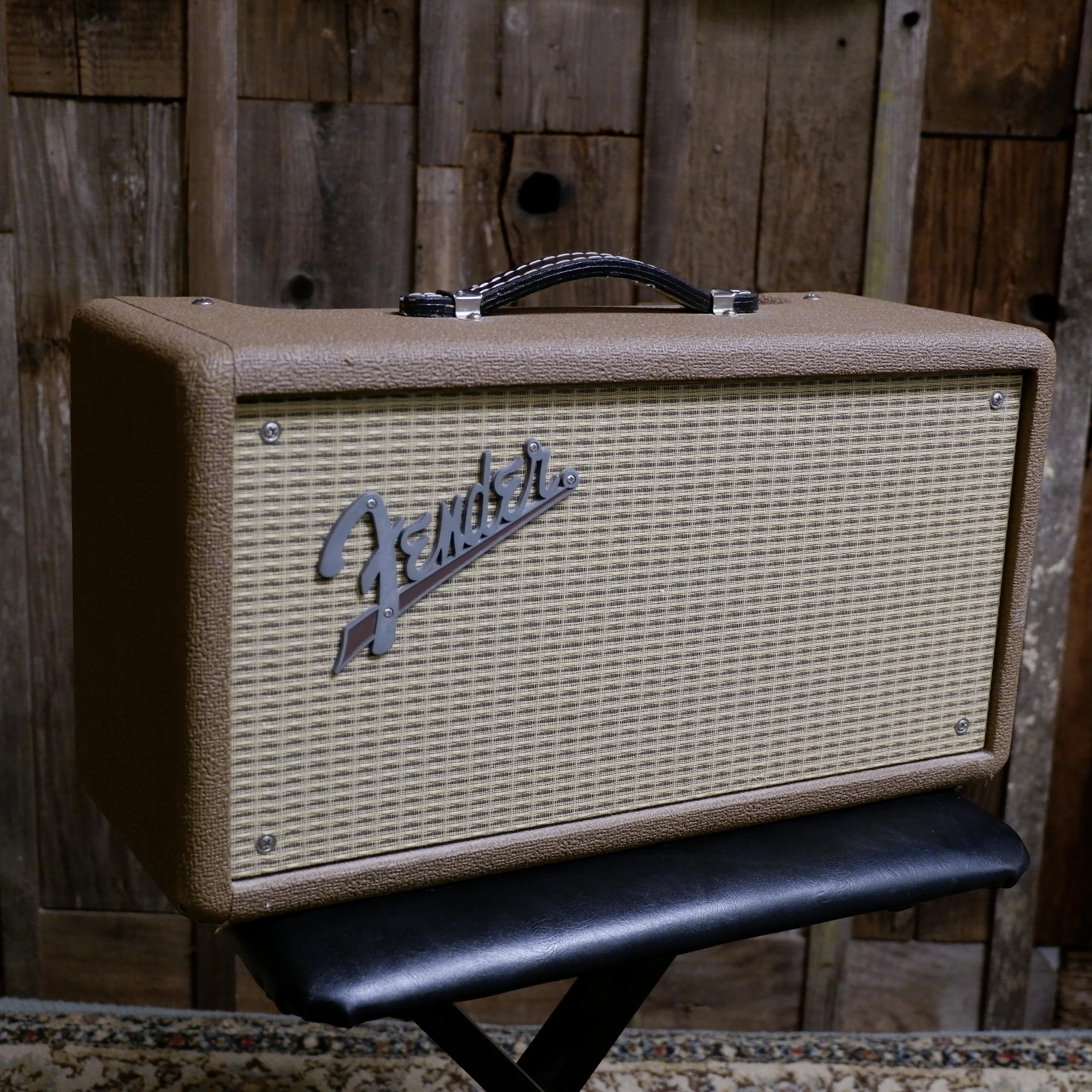 Used Fender '63 Tube Reverb - - Sweetwater's Gear Exchange