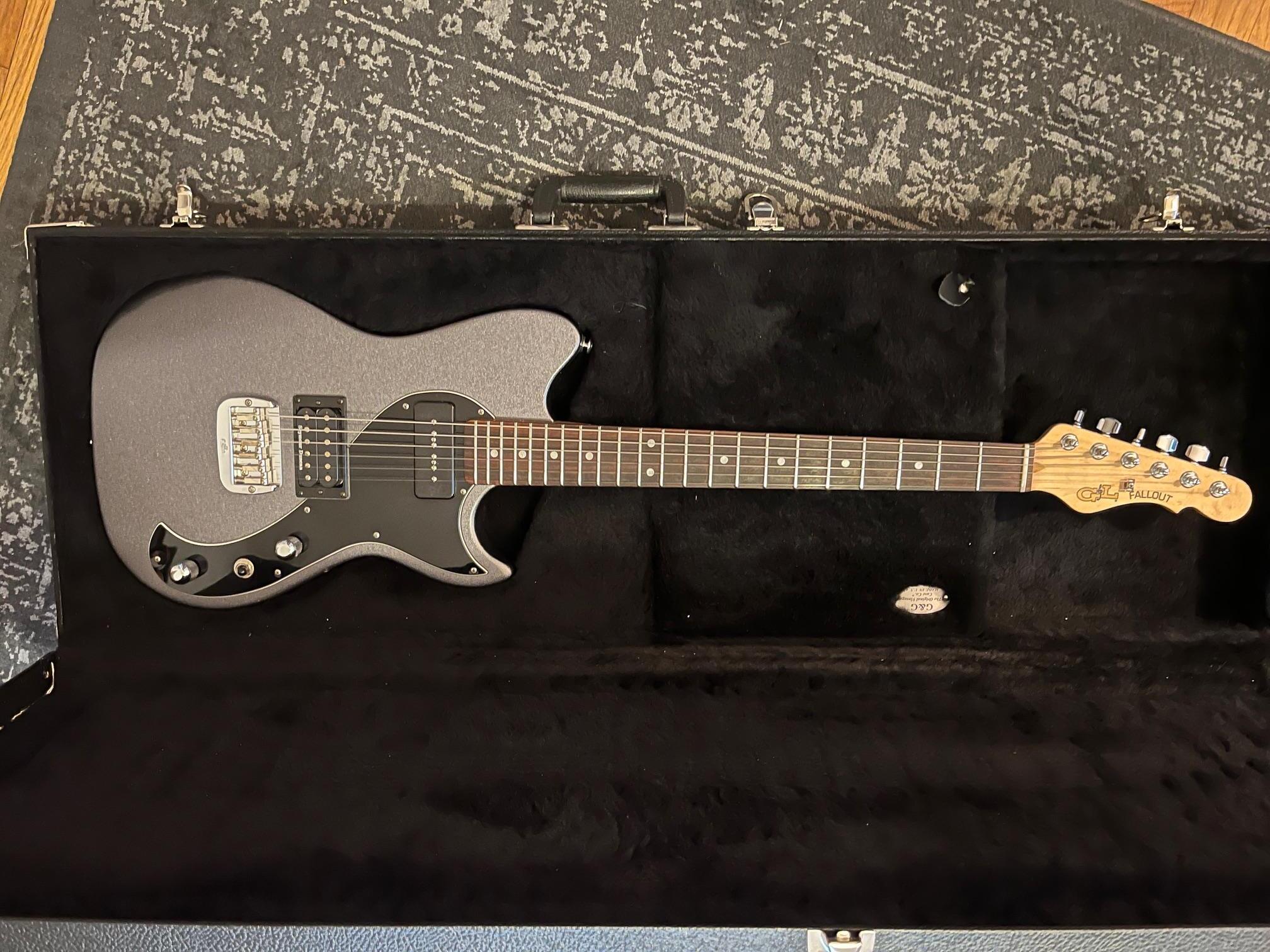 Used G&L USA Fallout 2013 - Graphite - Sweetwater's Gear Exchange