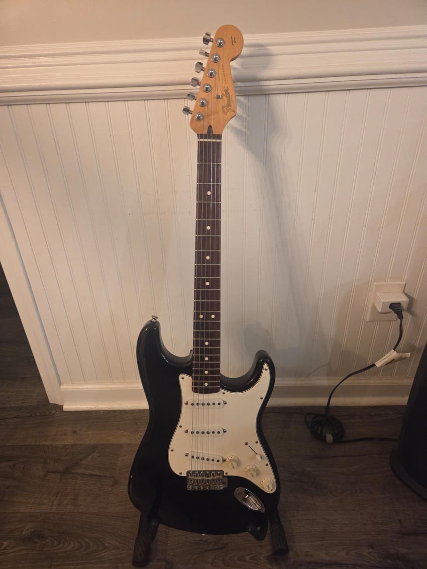 California Series Stratocaster
