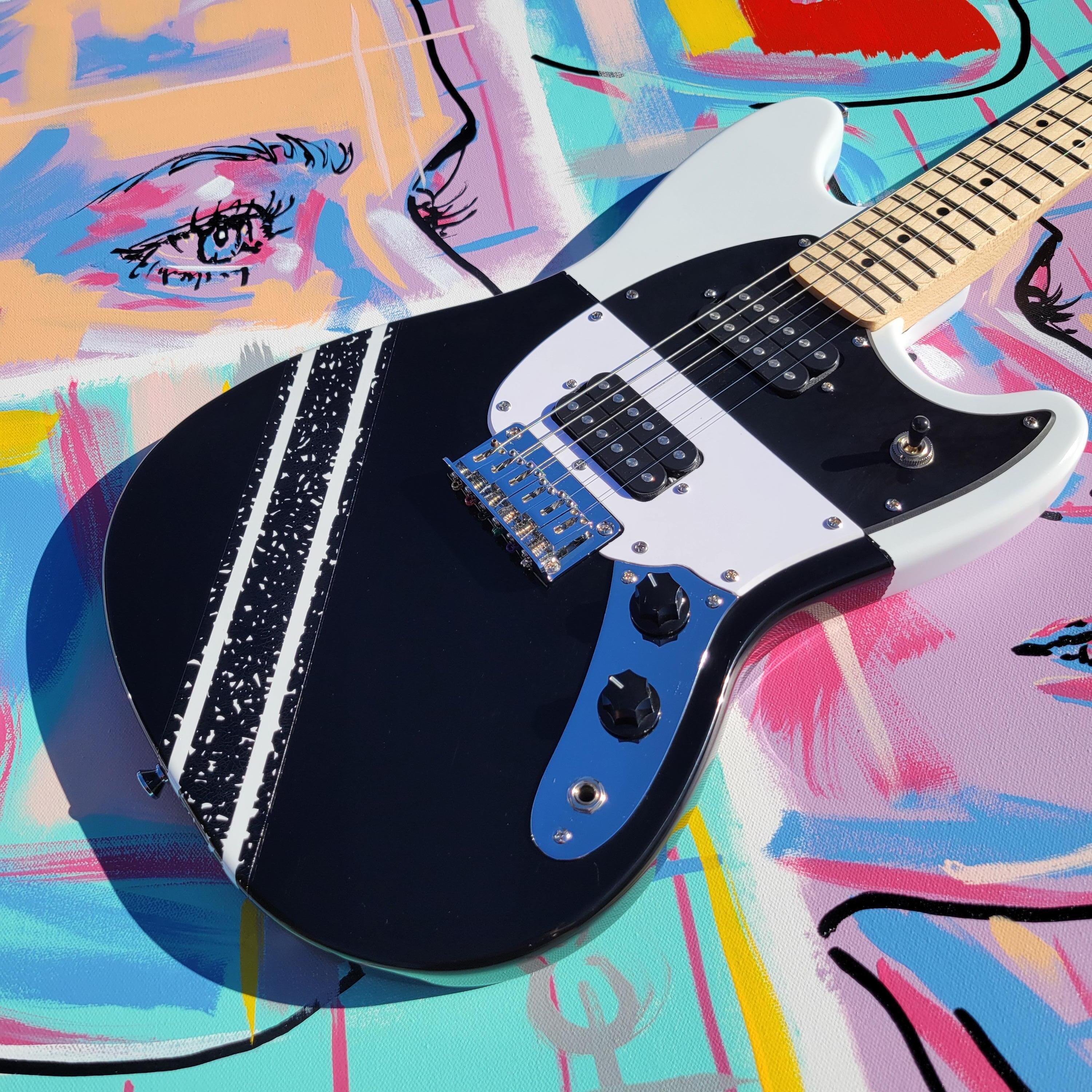 ほぼ新品 Fender Squier Mustang HH Squier Bullet Mustang HH Limited Edition Electric Guitar