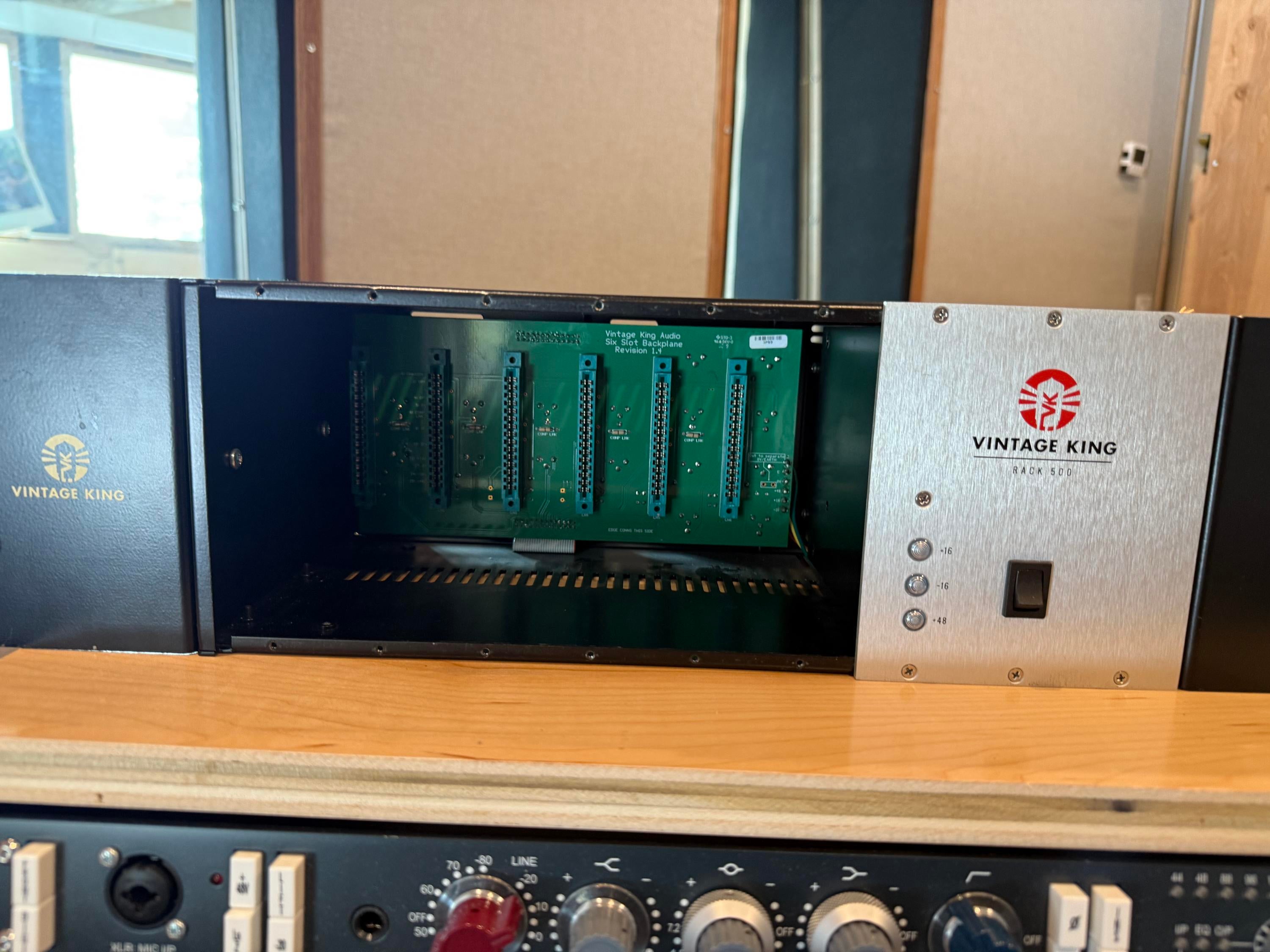 Used VINTAGE KING Rack 500 - - Sweetwater's Gear Exchange