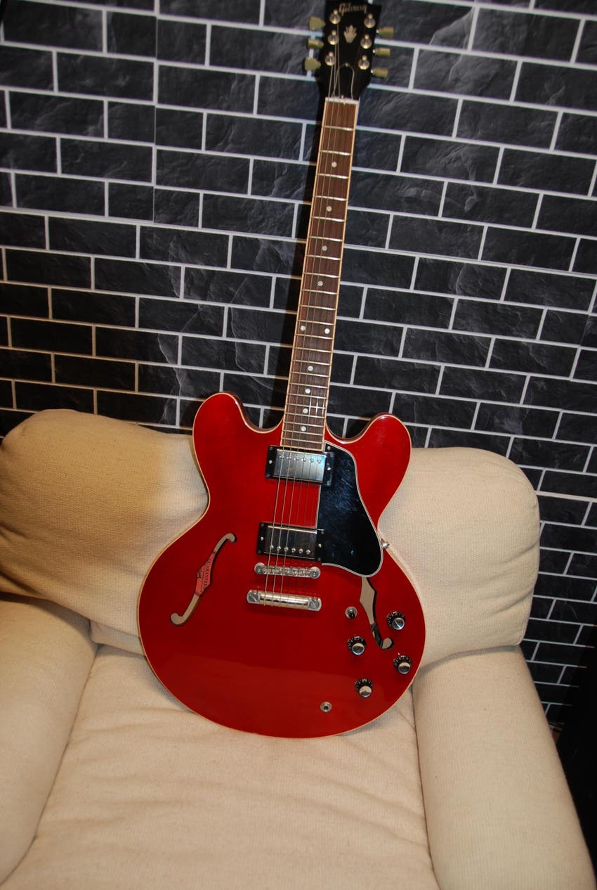 ES-335 Dot Reissue Cherry
