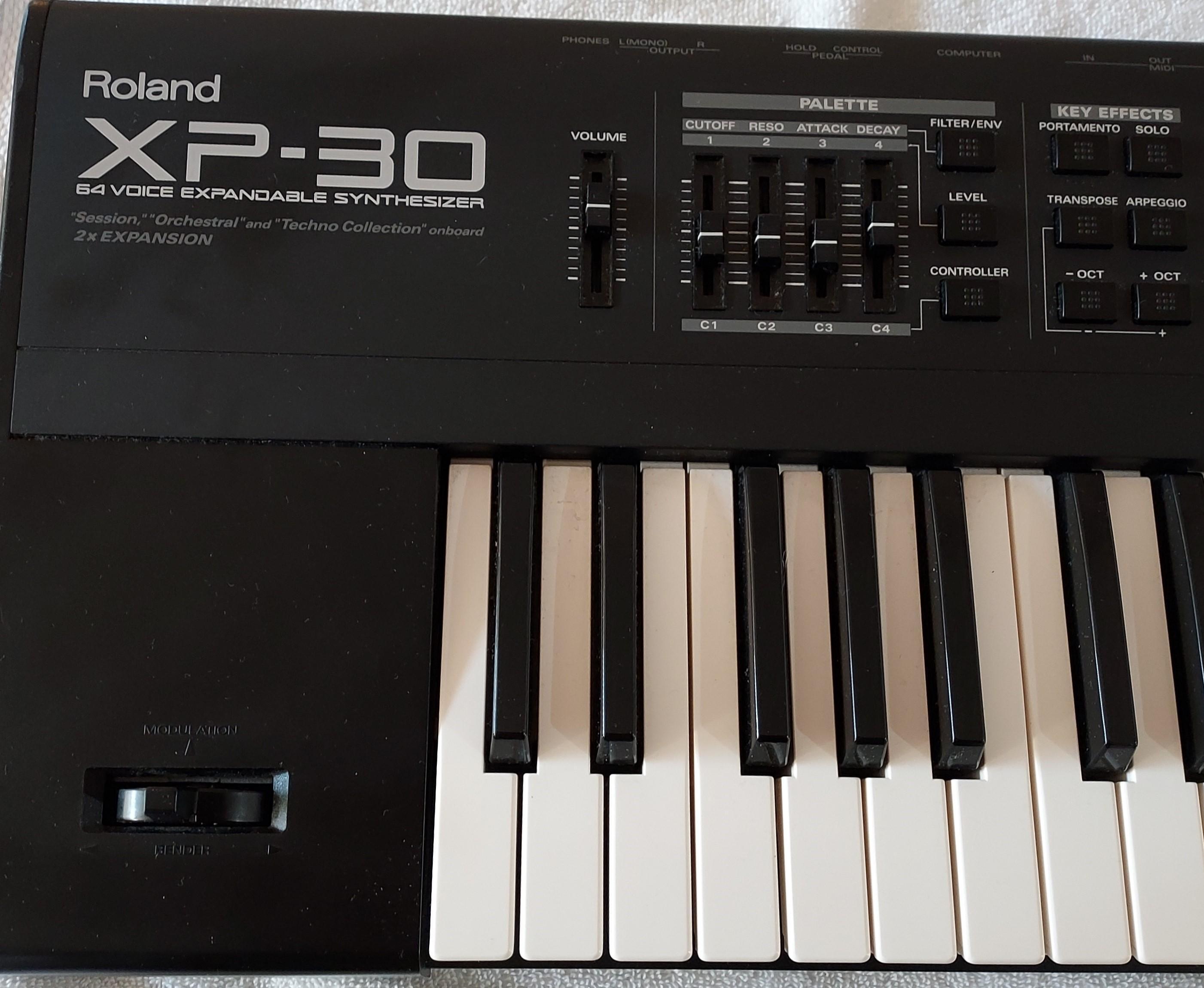 Used Roland XP-30 - Sweetwater's Gear Exchange