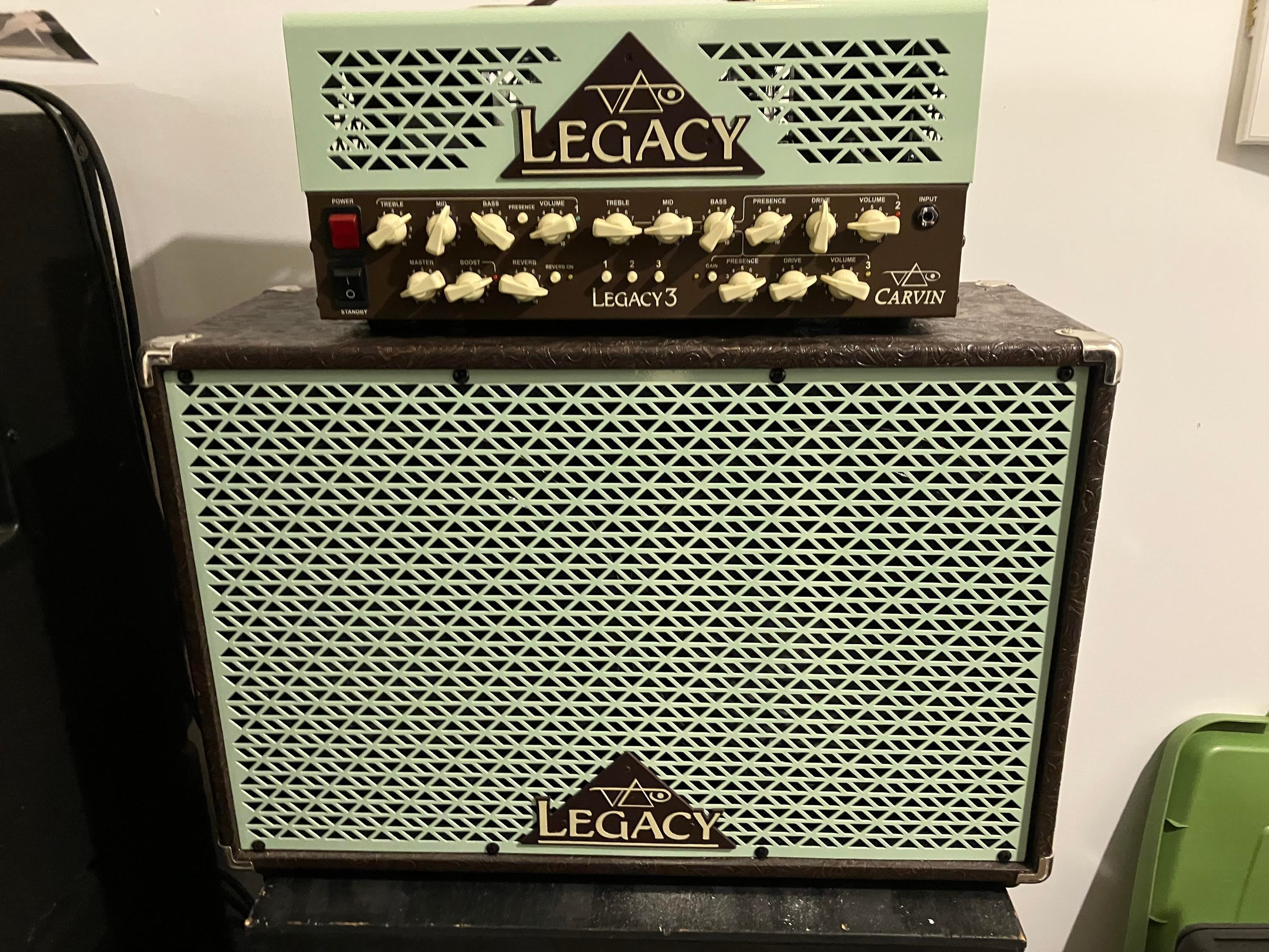 Carvin ギター用キャビネットです。 CARVIN ギターアンブ キャビネット 100W 8Ω