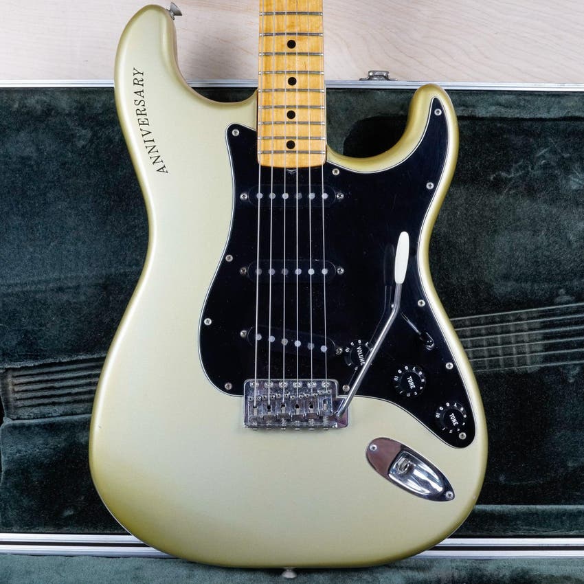 25th Anniversary Stratocaster 1979 Silver Metallic Vintage USA w/ OHSC