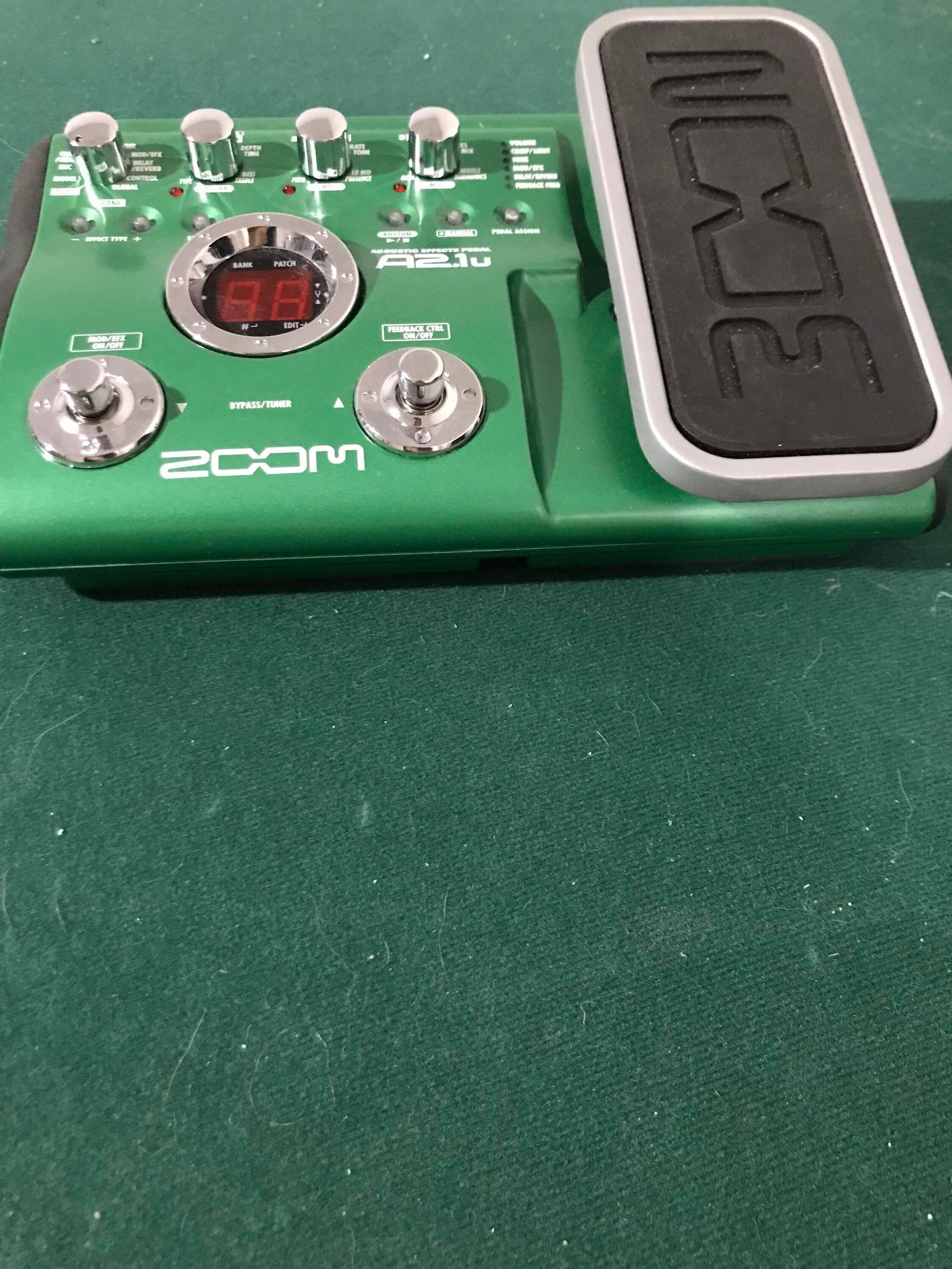 Used Zoom A2.1U ACOUSTIC EFFECTS PEDAL Effect Processor