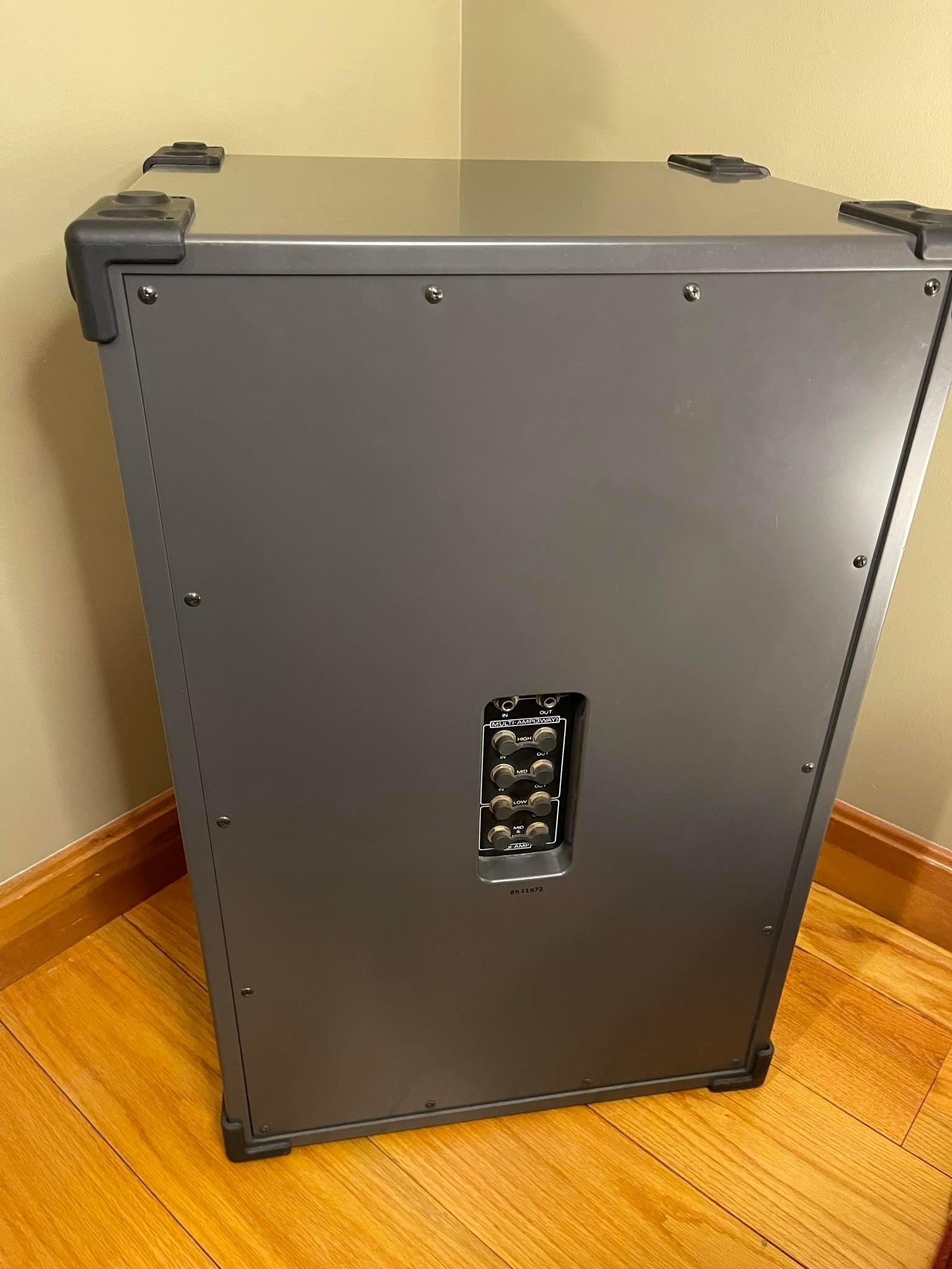 Used TOA 380 SE Speaker - Sweetwater's Gear Exchange Used TOA 380 SE Speaker - Sweetwater's Gear Exchange