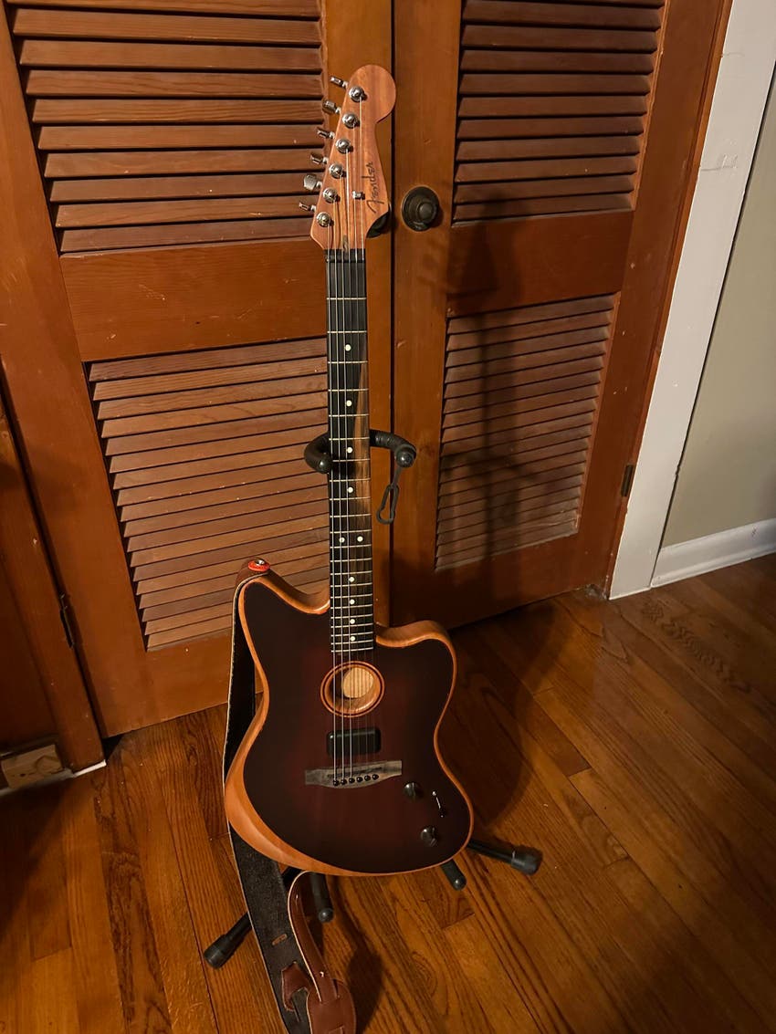 American Acoustasonic Jazzmaster Acoustic-electric Guitar - Bourbon Burst with Fender Soft case!