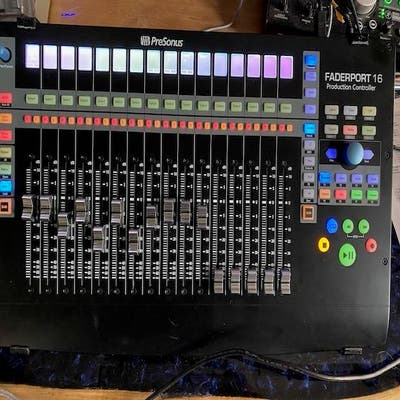 Used PreSonus FaderPort 16 16-channel Production Controller | Sweetwater  Gear Exchange