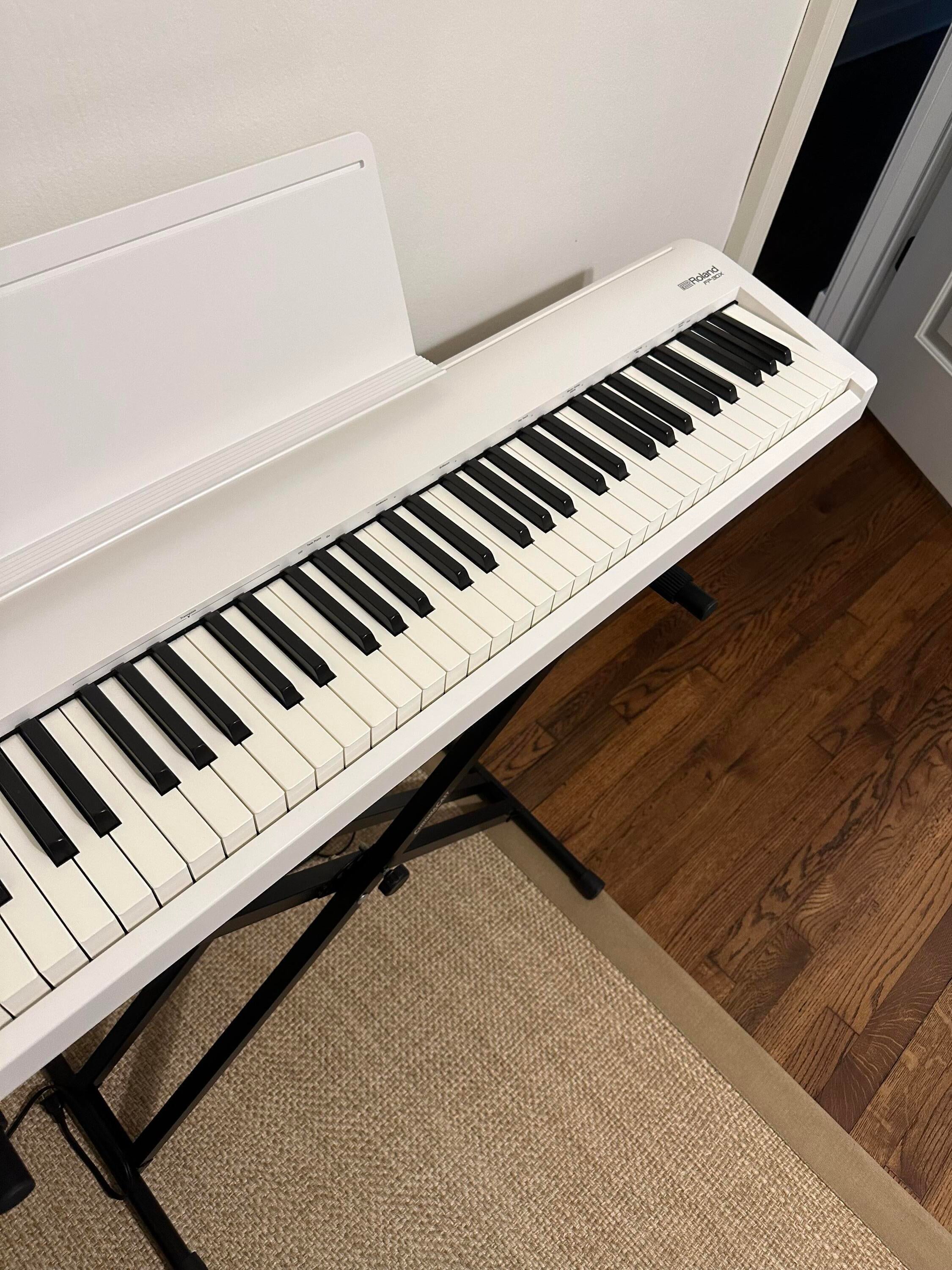 Used Roland FP-30X Digital Piano with - Sweetwater's Gear Exchange
